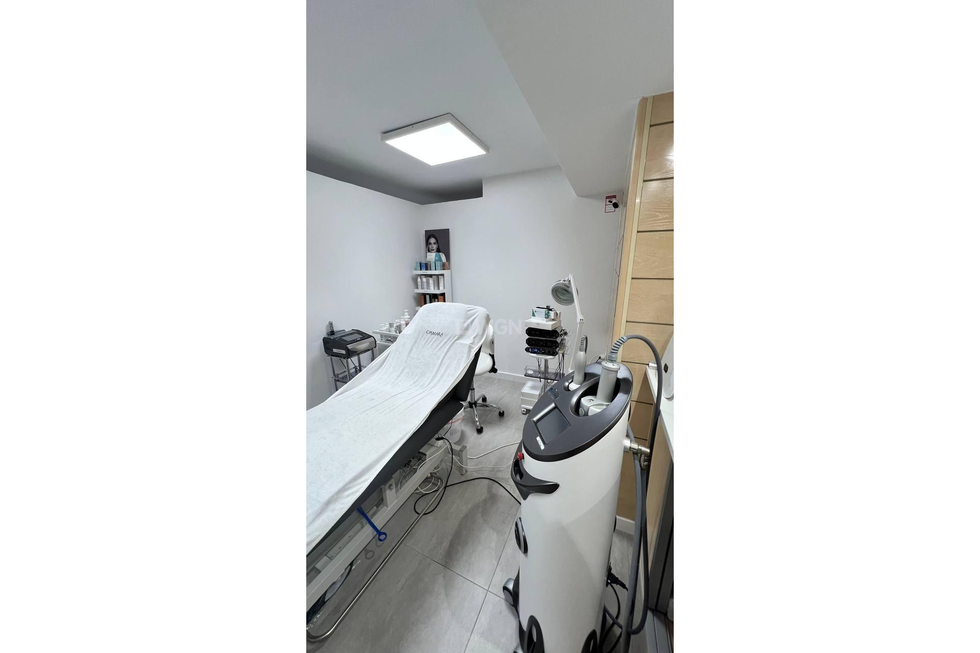 Reventa - Comercial - Torrevieja - Puerto Deportivo