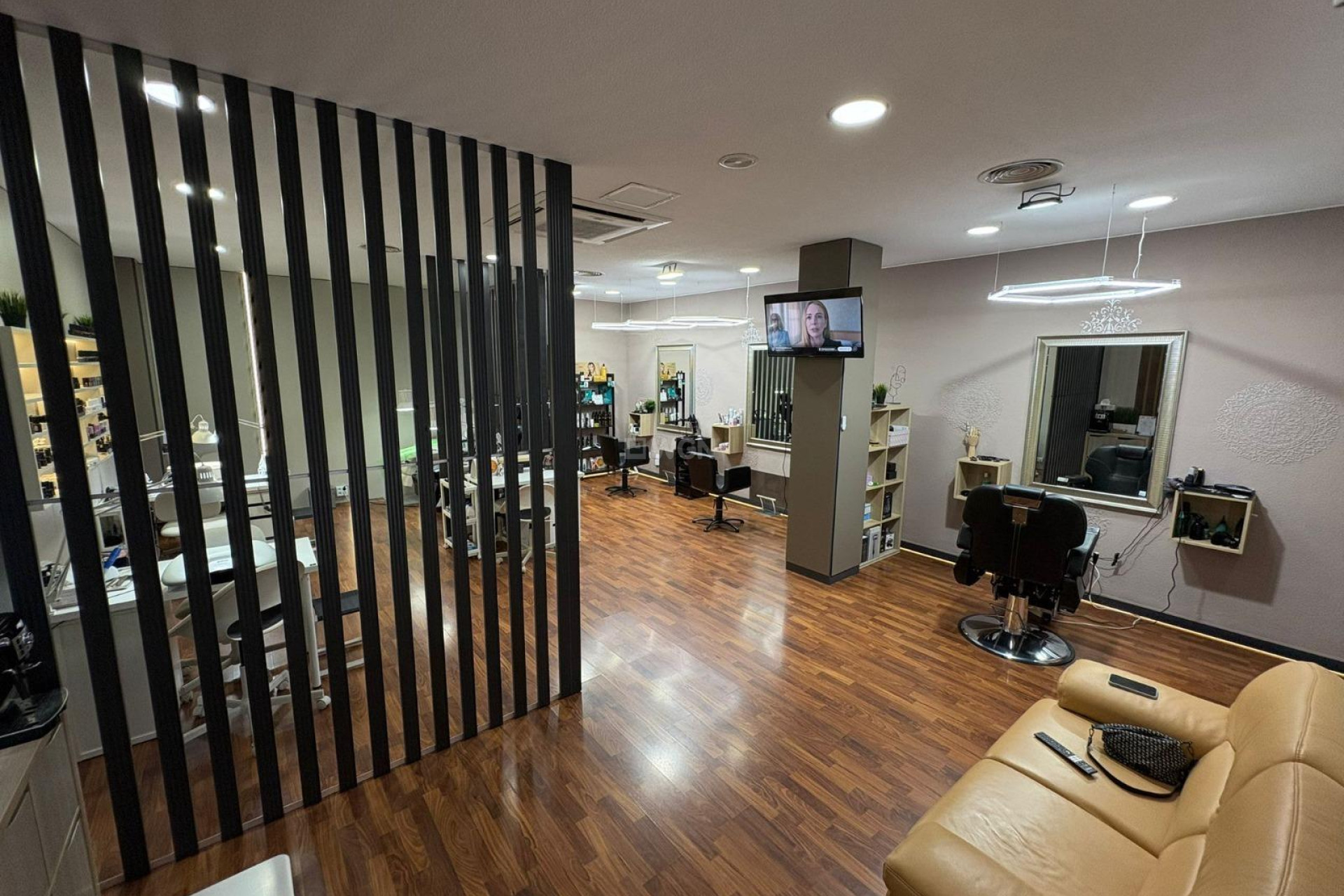 Reventa - Comercial - Torrevieja