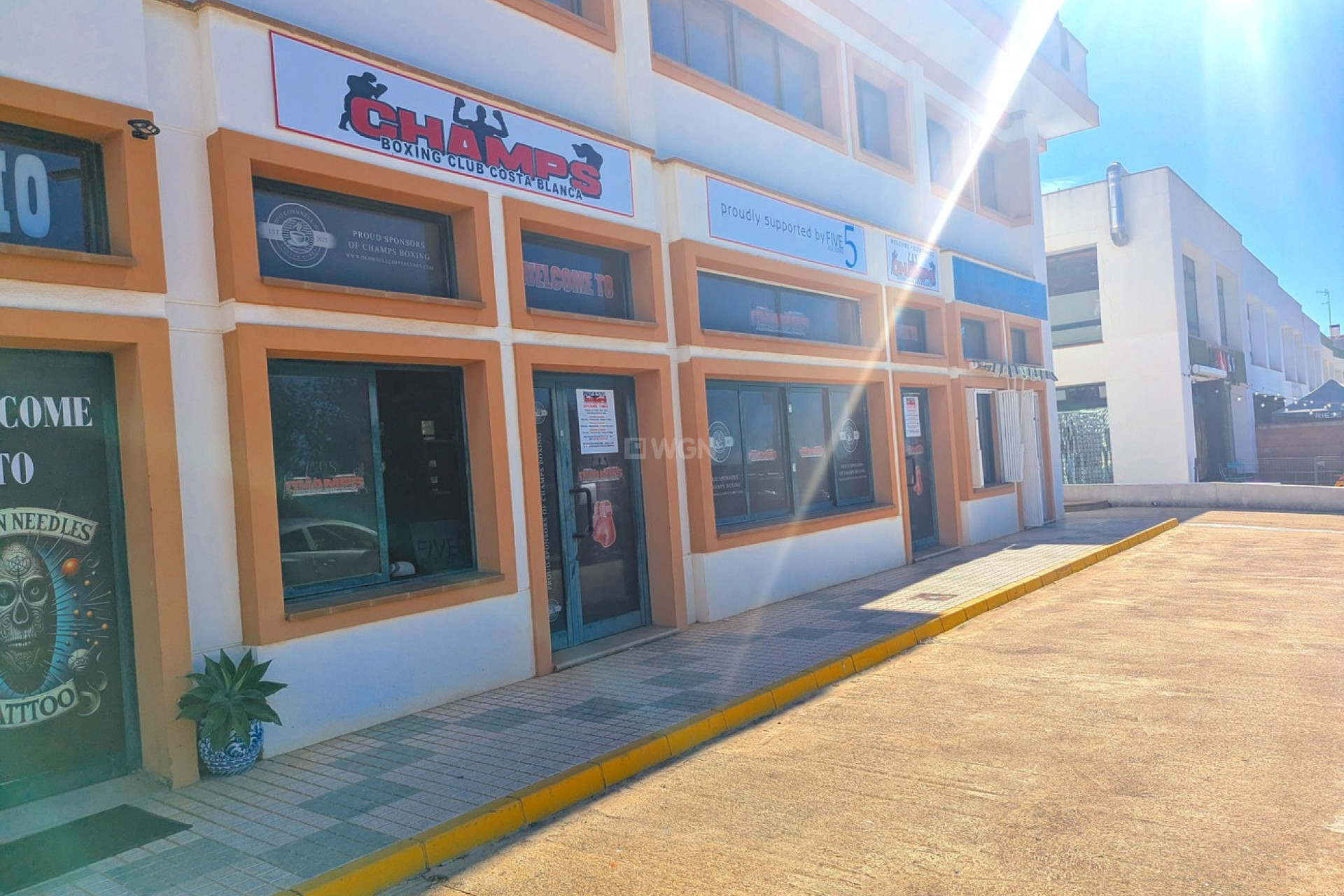 Reventa - Comercial - Villamartin - La Fuente