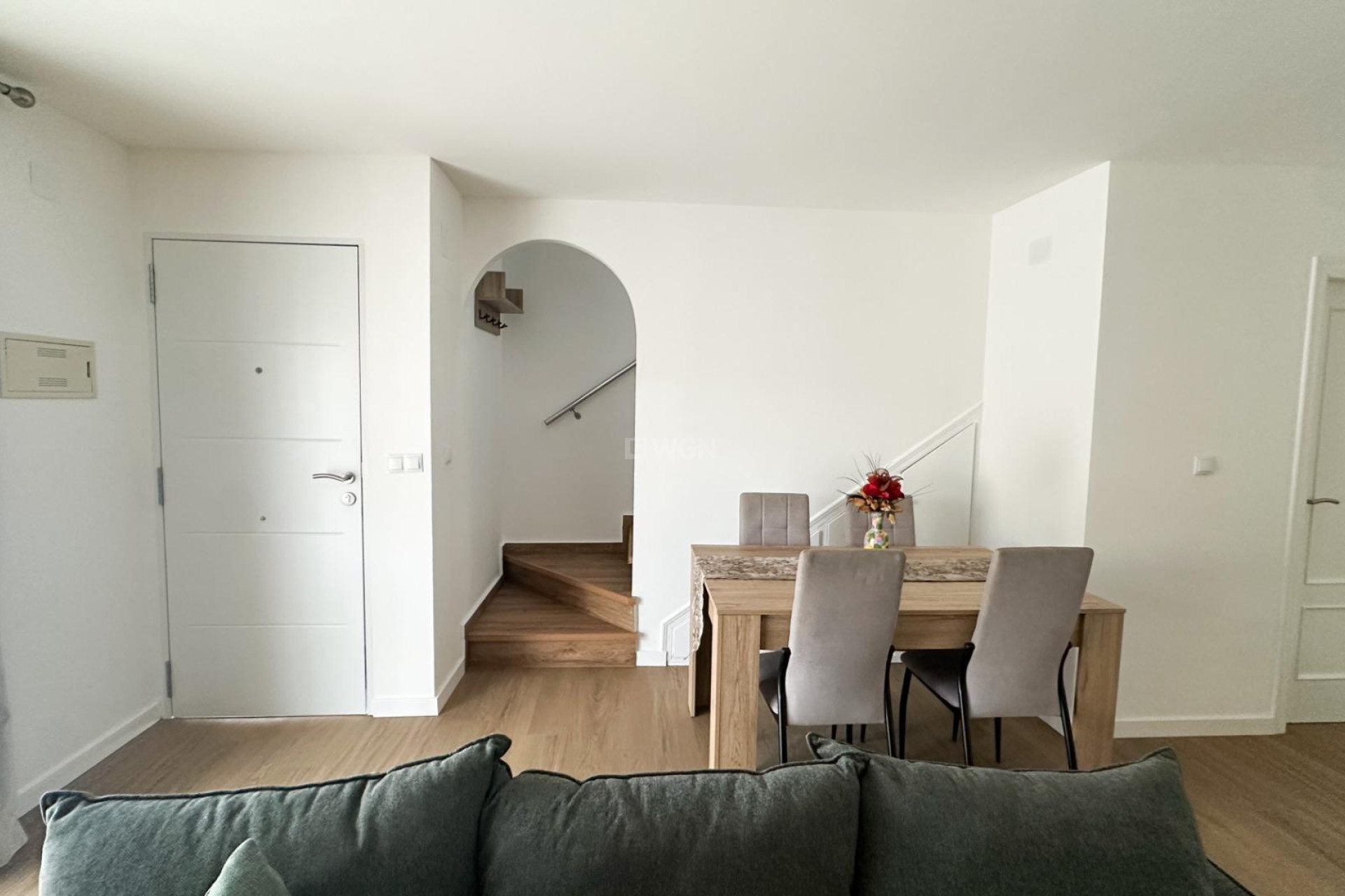 Reventa - Duplex - San Miguel de Salinas - Las Filipinas