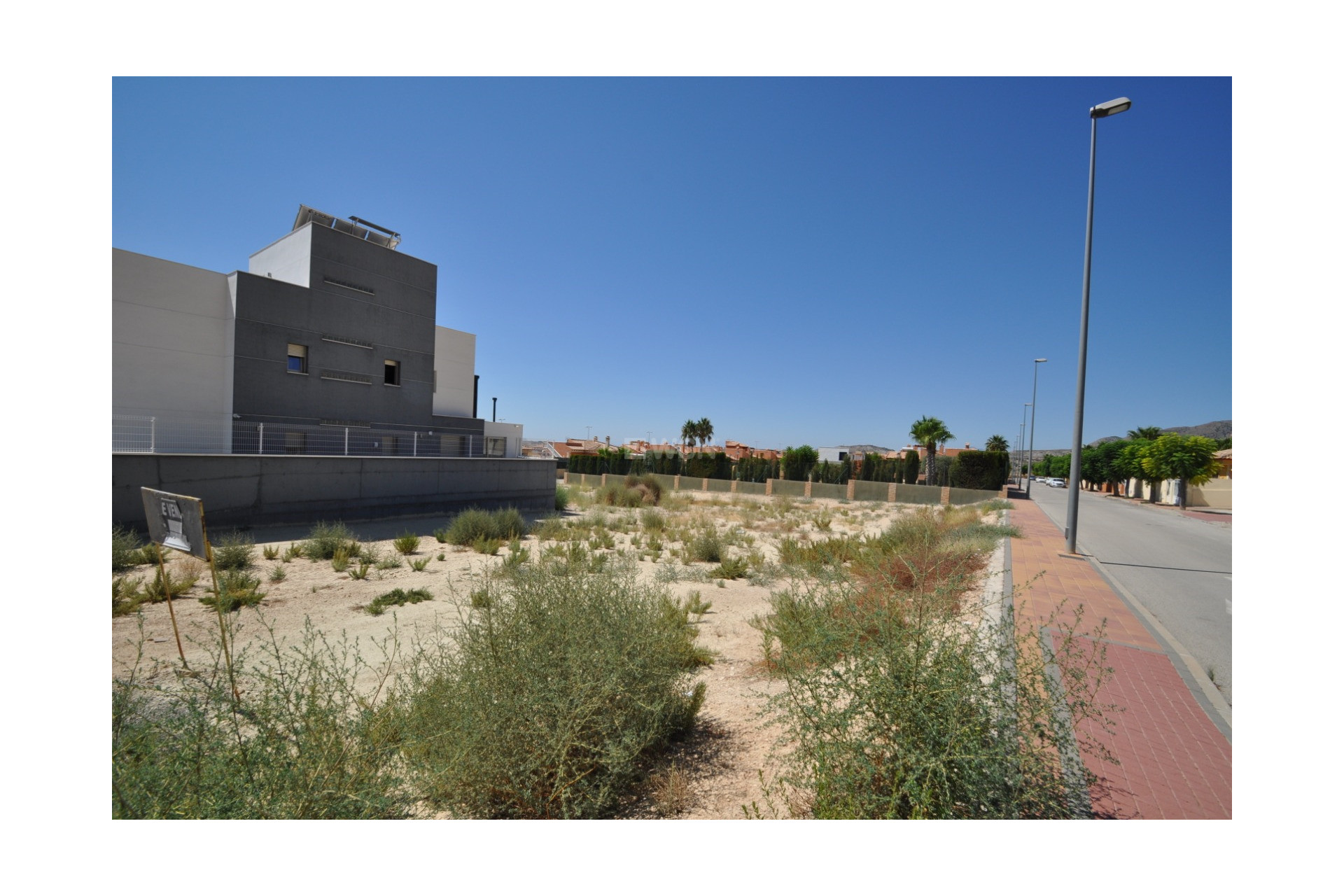 Reventa - Parcela / Terreno - Fortuna - Inland