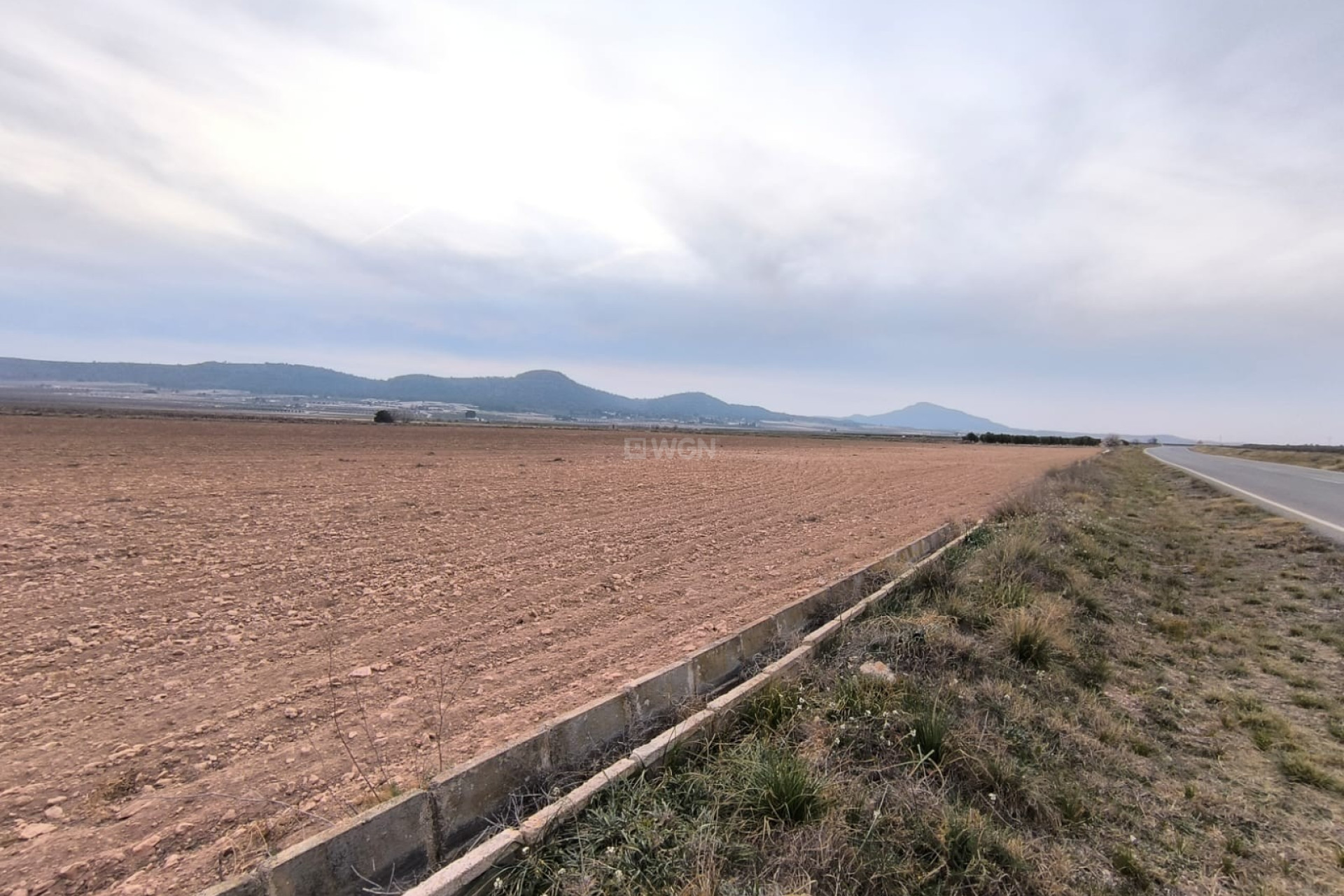 Reventa - Parcela / Terreno - Yecla - Inland