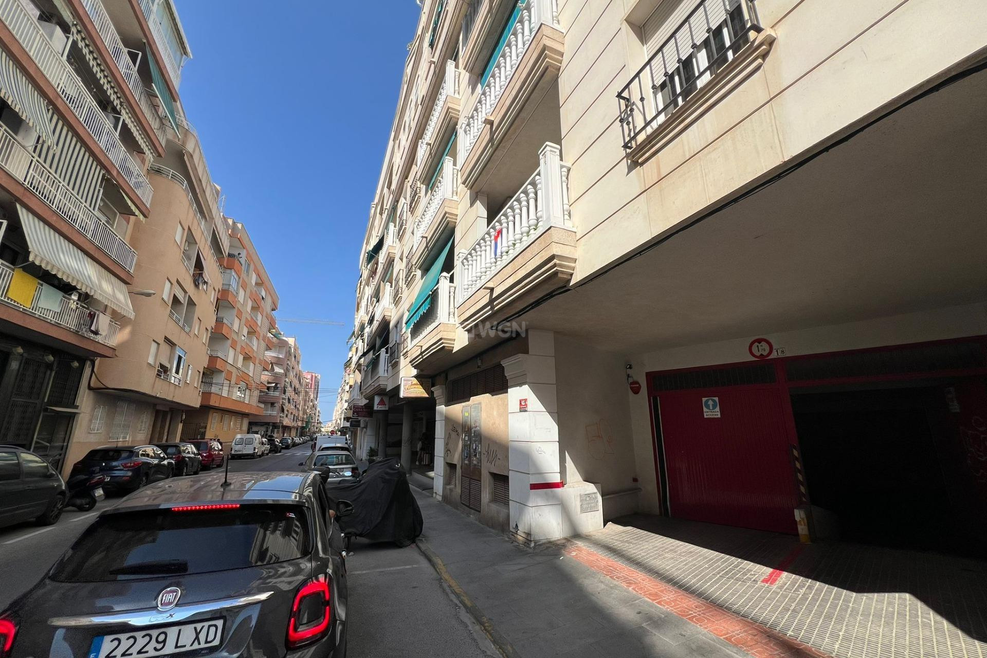 Reventa - Parking - Torrevieja - Centro