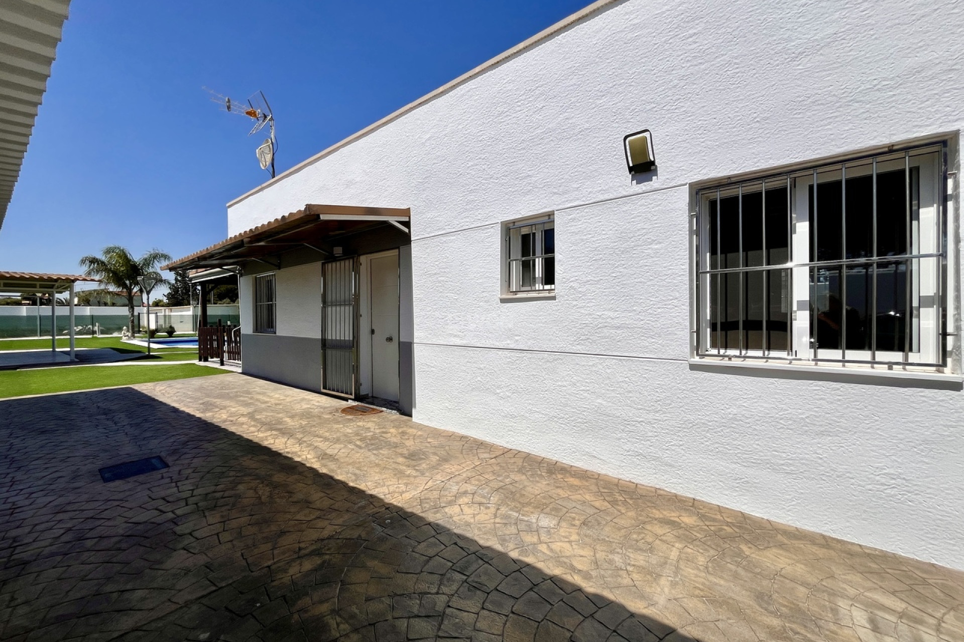 Reventa - Villa - Alcantarilla - Inland