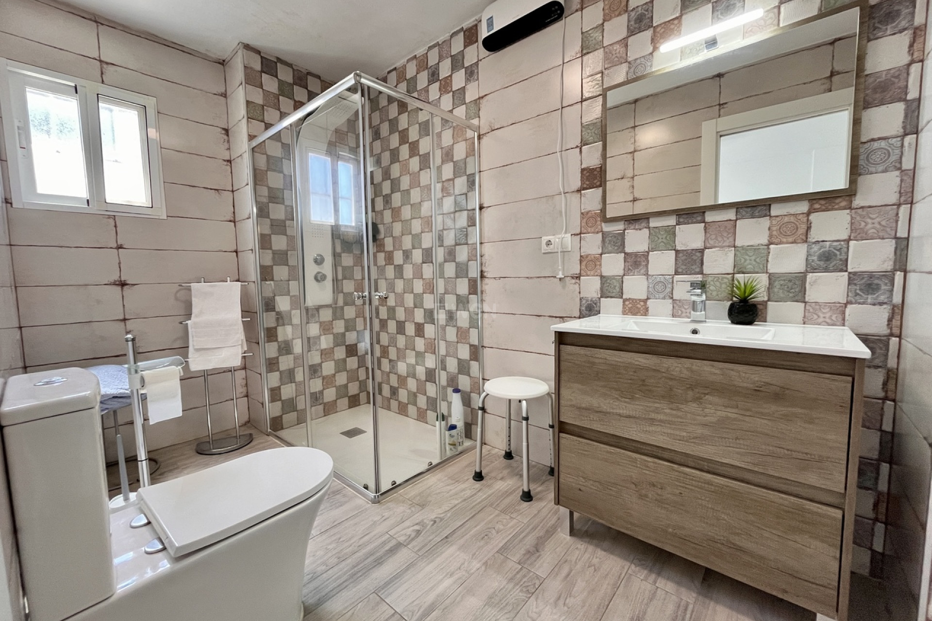 Reventa - Villa - Alcantarilla - Inland