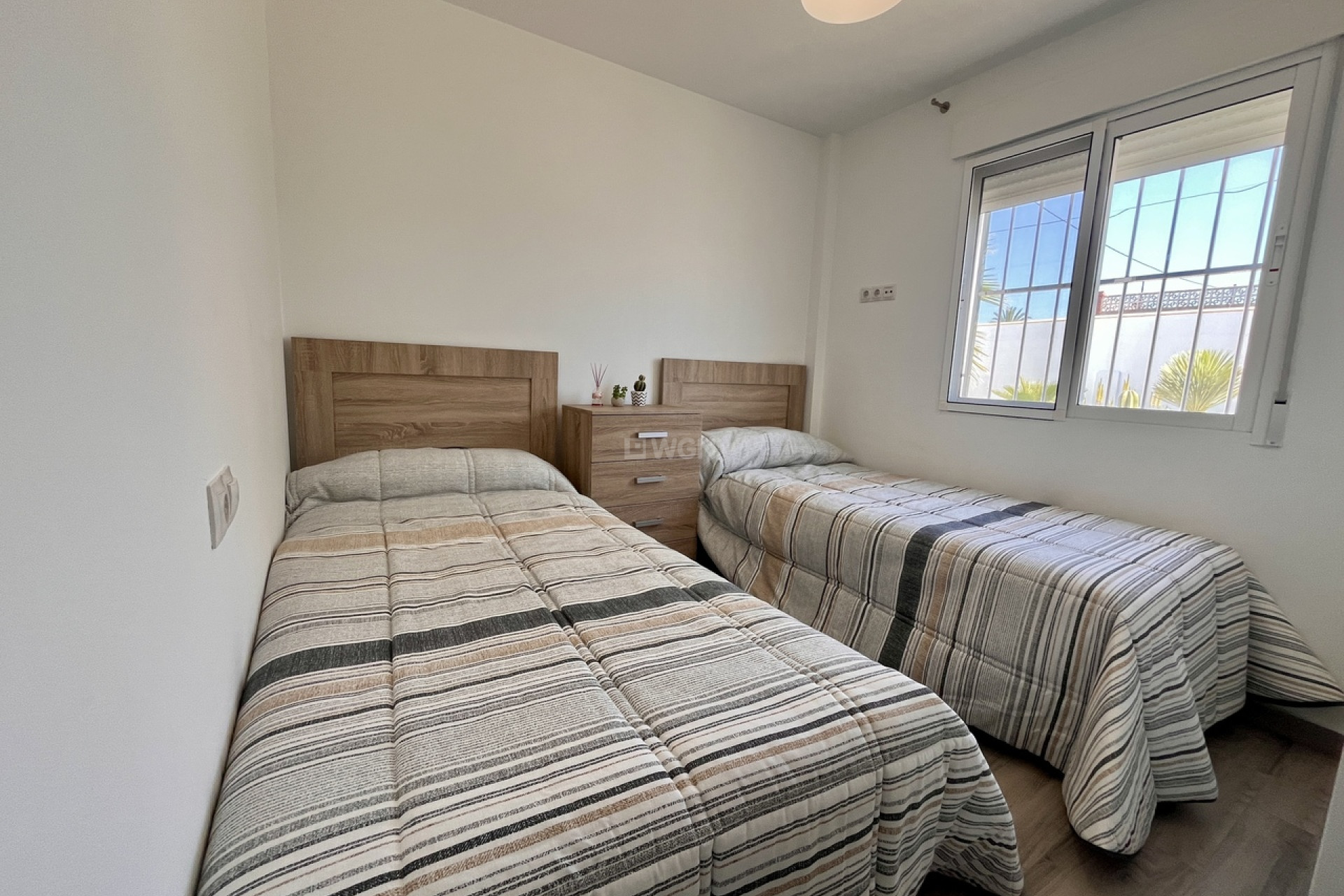 Reventa - Villa - Alcantarilla - Inland