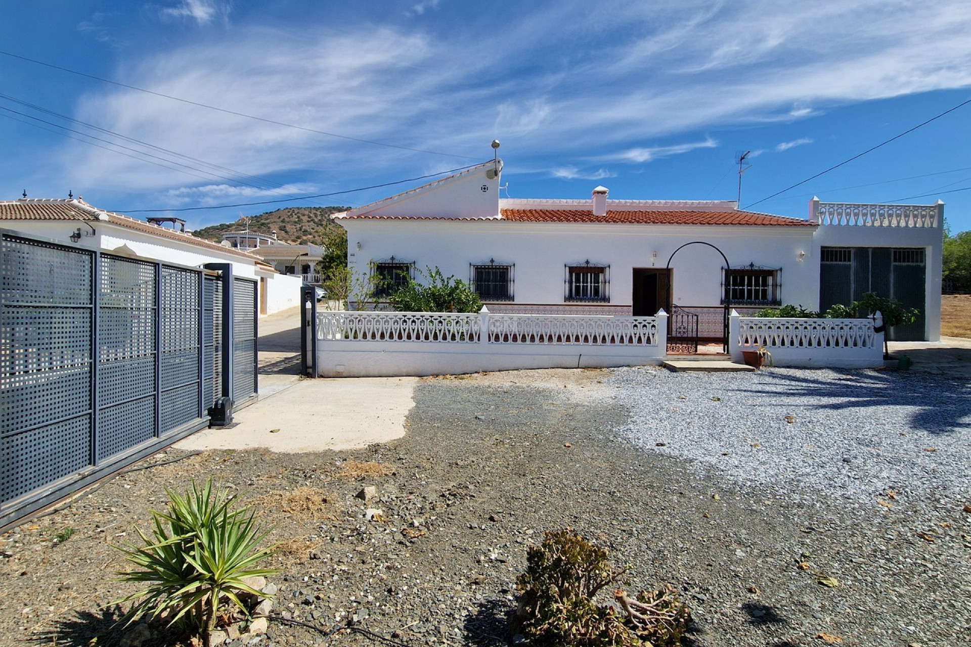 Reventa - Villa - Alcaucín - Inland