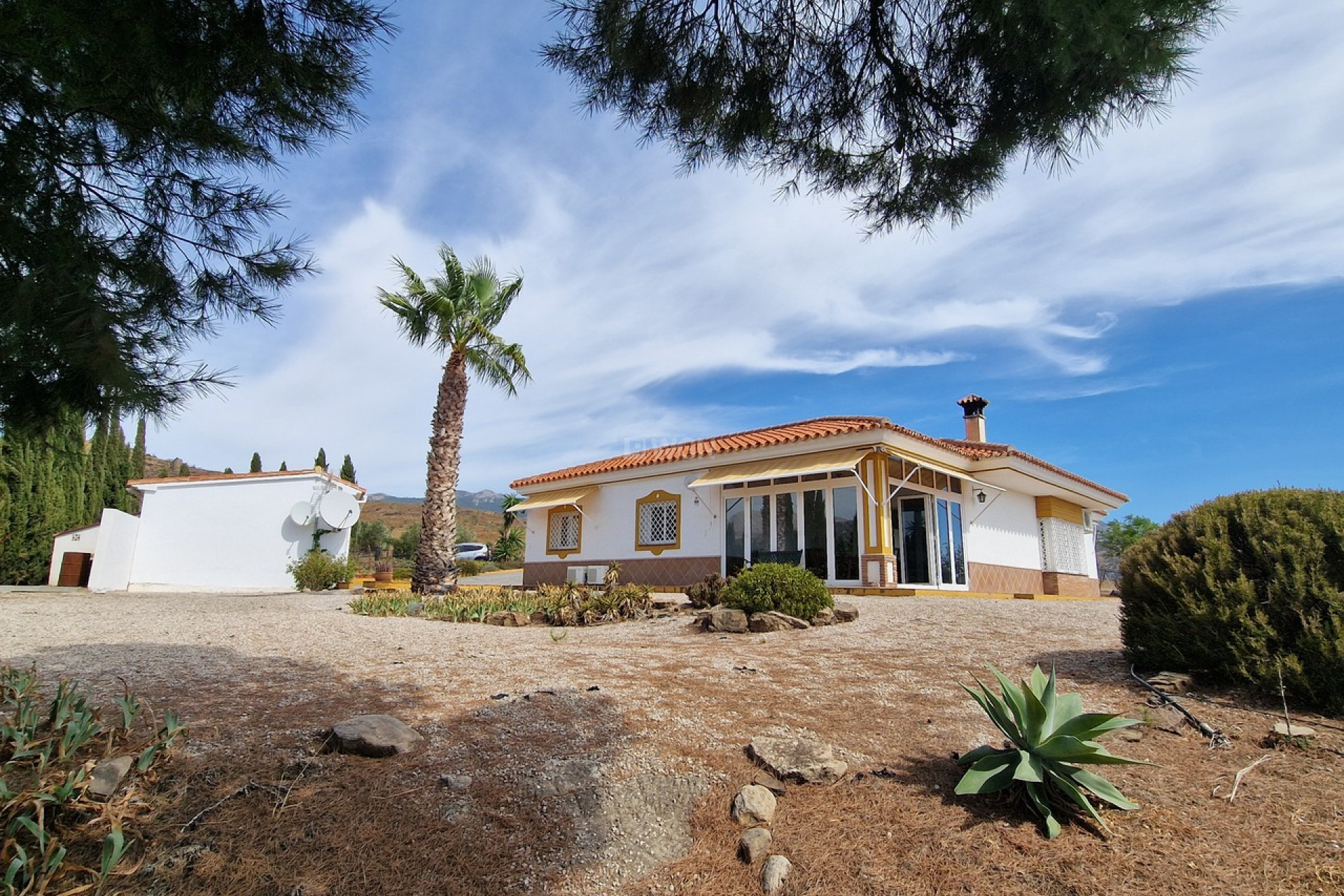 Reventa - Villa - Alcaucín - Inland