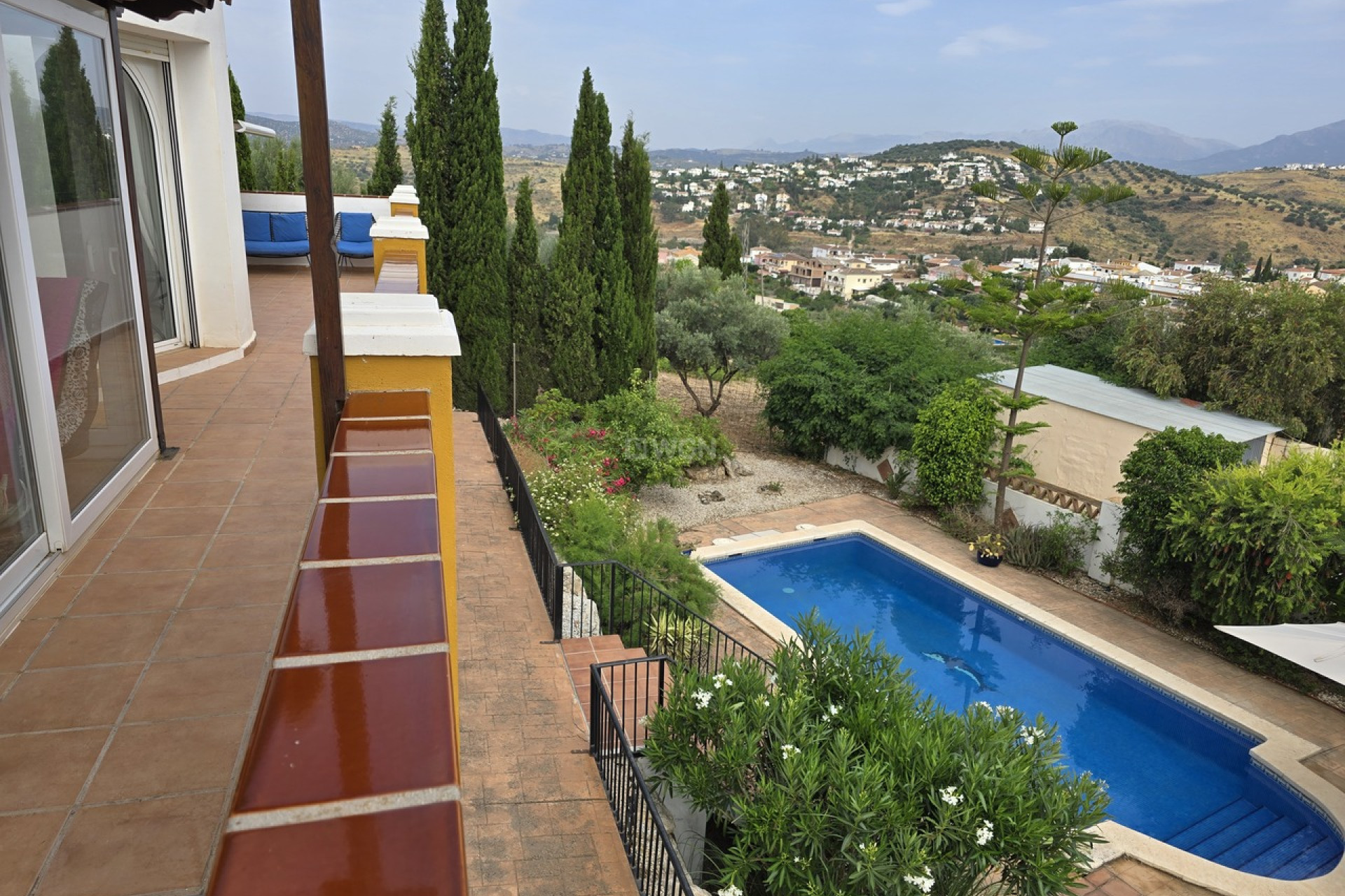 Reventa - Villa - Alcaucín - Inland