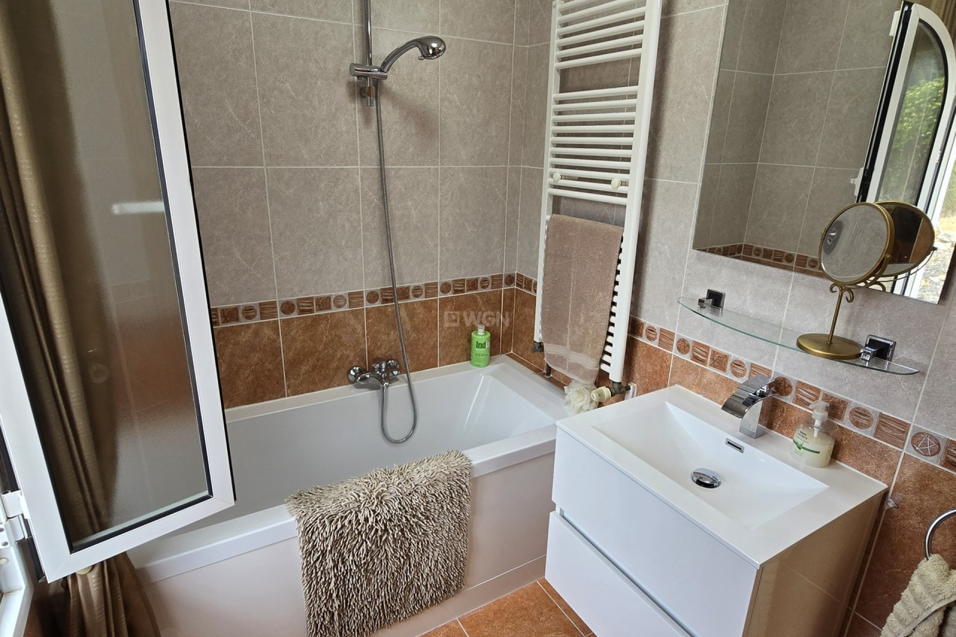 Reventa - Villa - Alcaucín - Inland