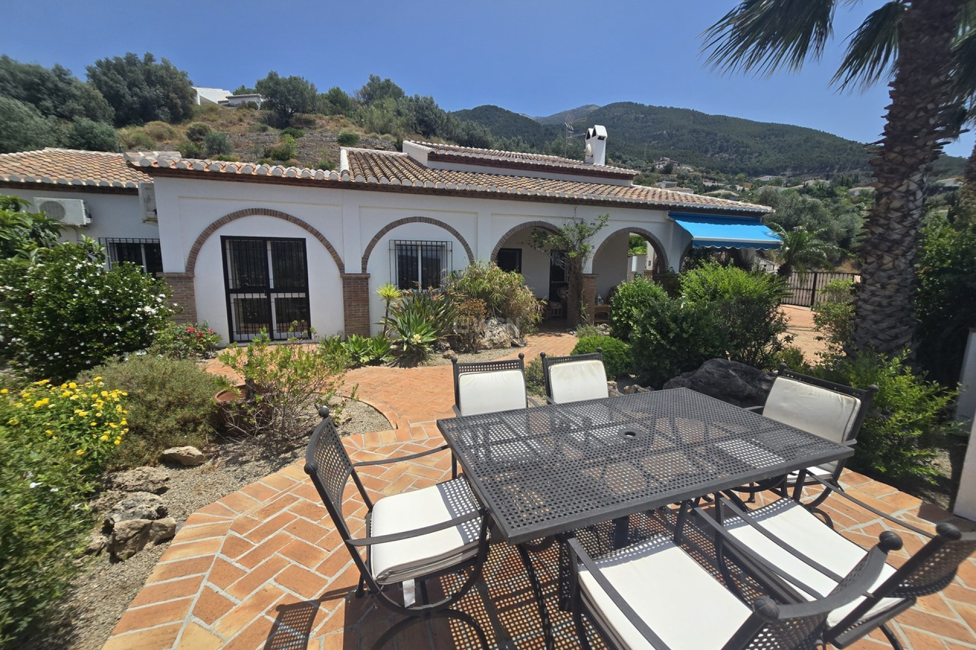 Reventa - Villa - Alcaucín - Inland