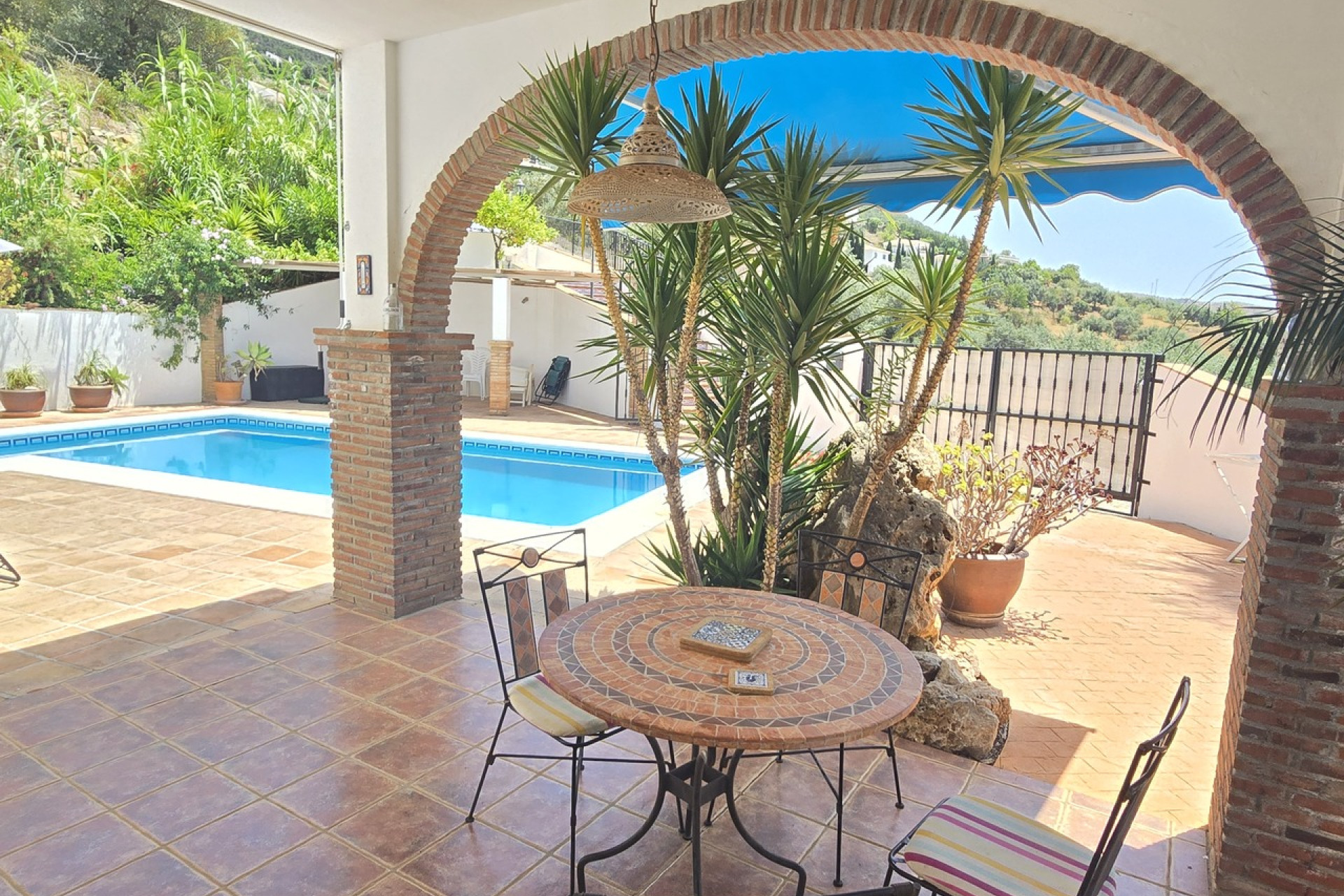 Reventa - Villa - Alcaucín - Inland