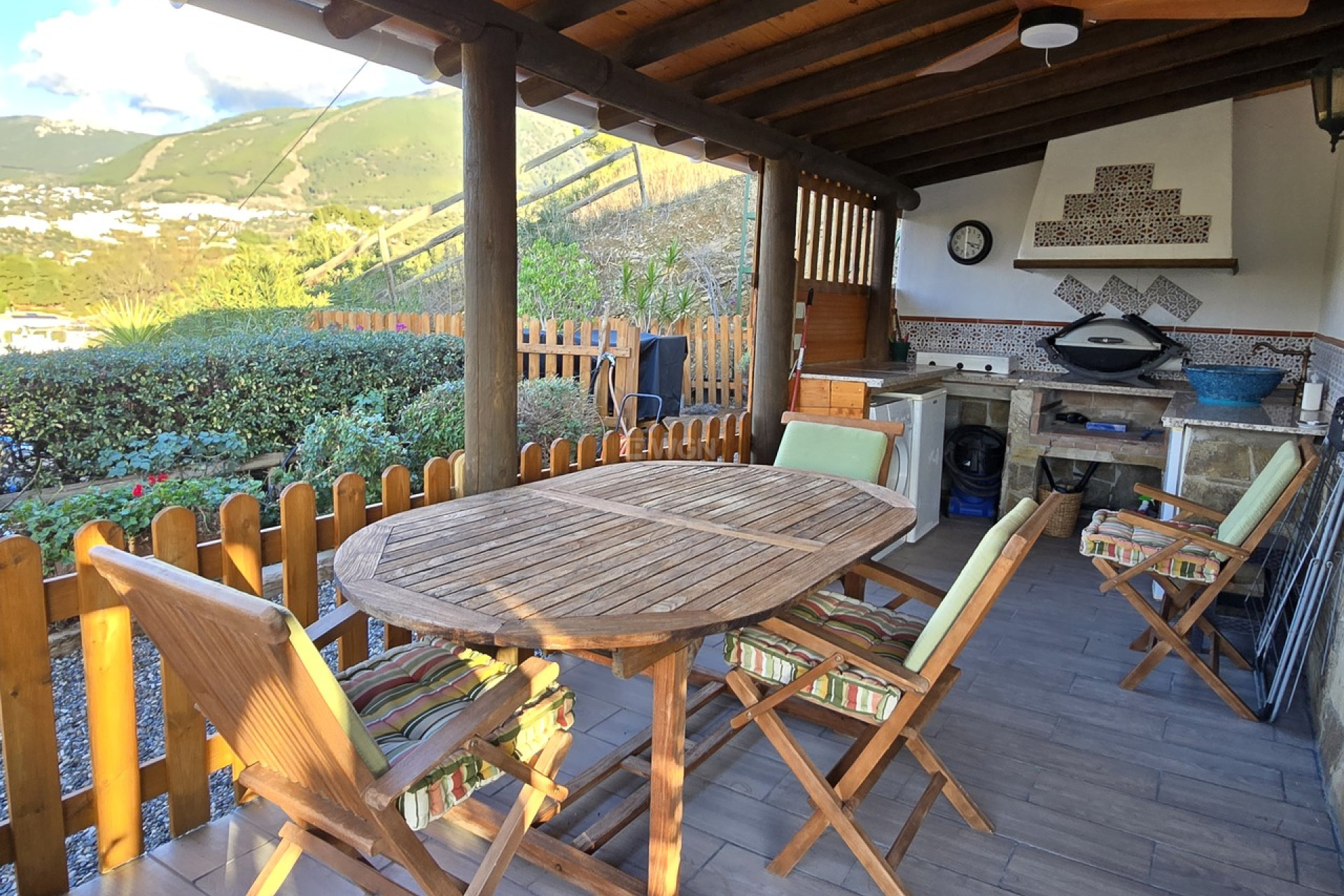 Reventa - Villa - Alcaucín - Inland