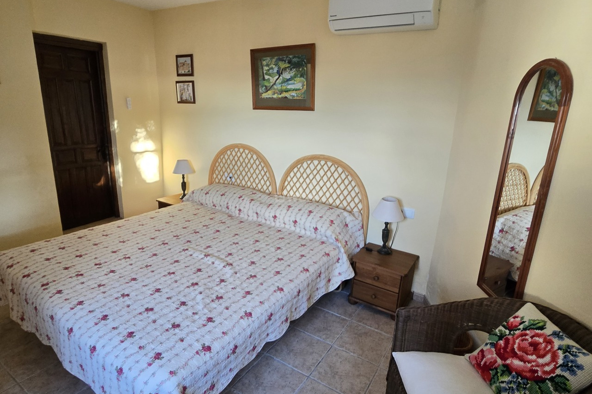 Reventa - Villa - Alcaucín - Inland