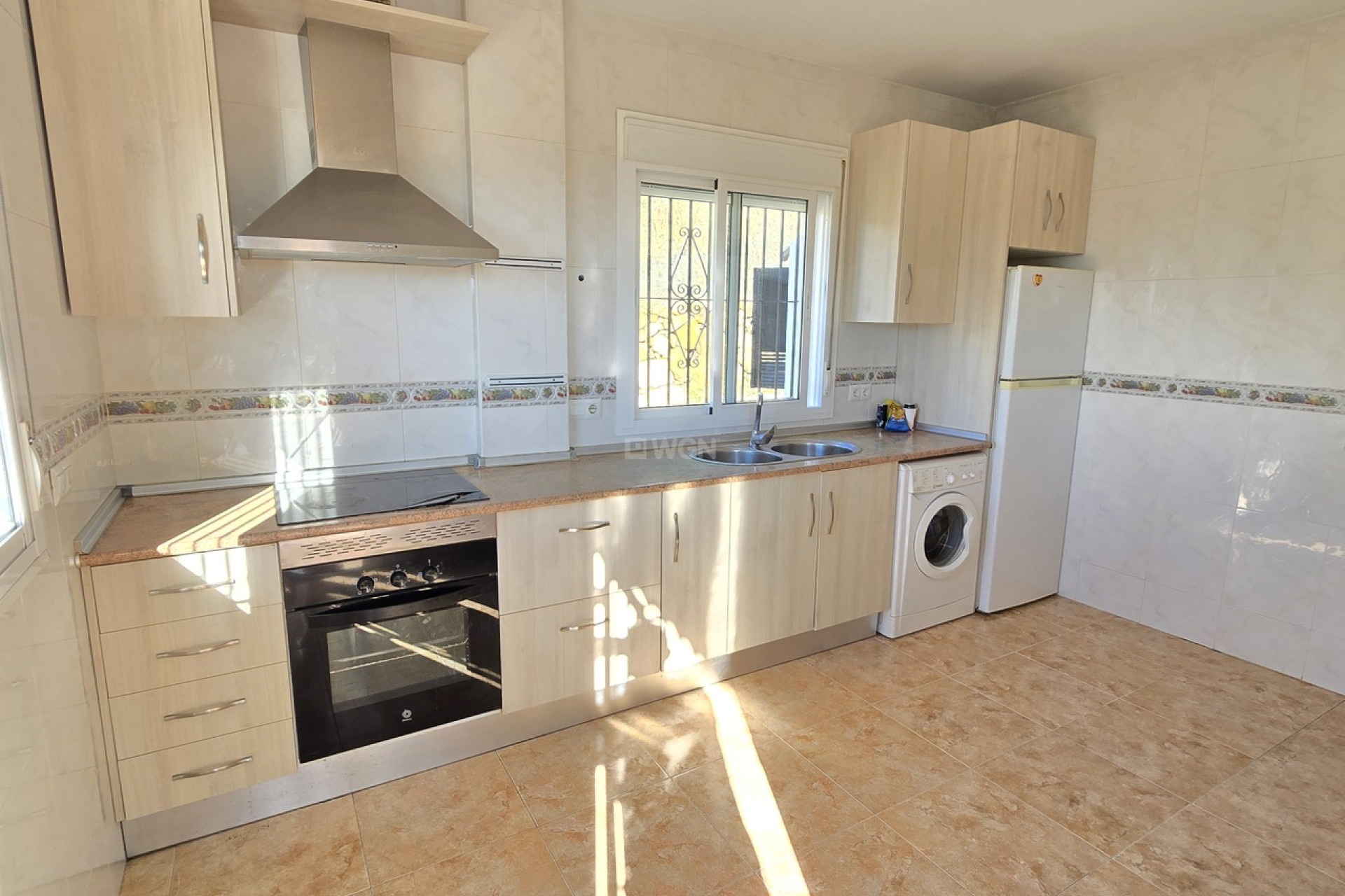 Reventa - Villa - Alcaucín - Inland