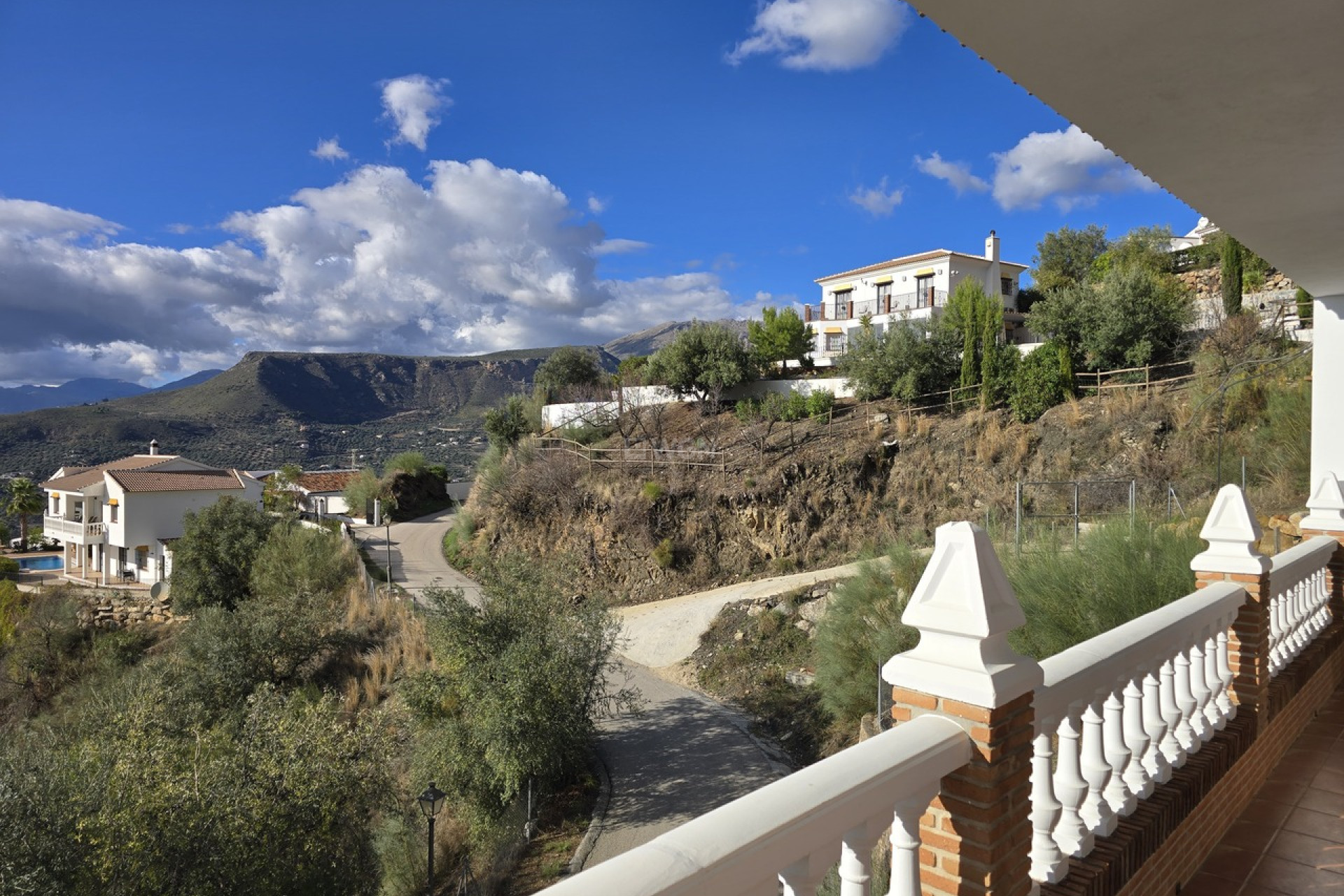 Reventa - Villa - Alcaucín - Inland