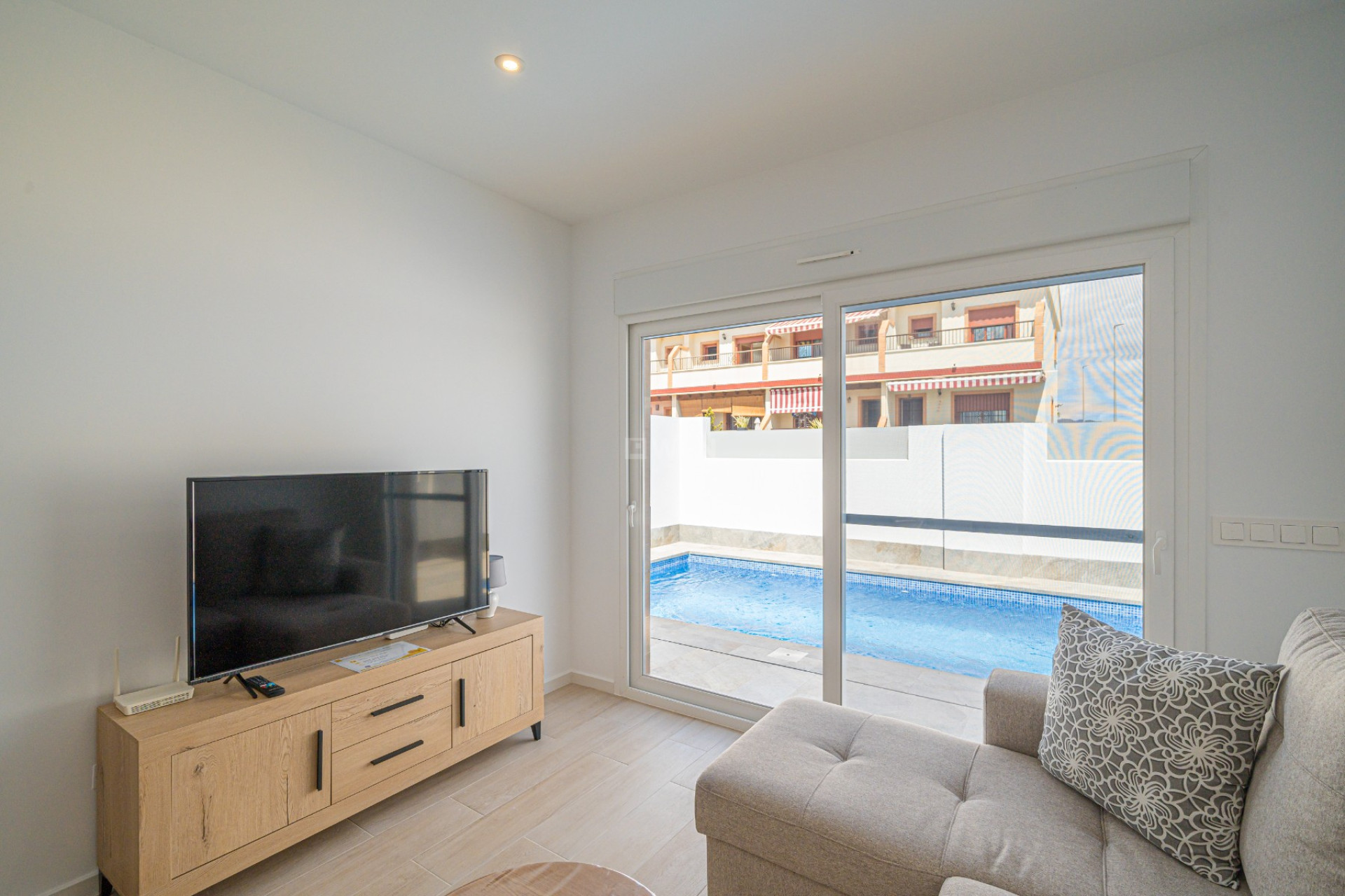 Reventa - Villa - Avileses - Inland