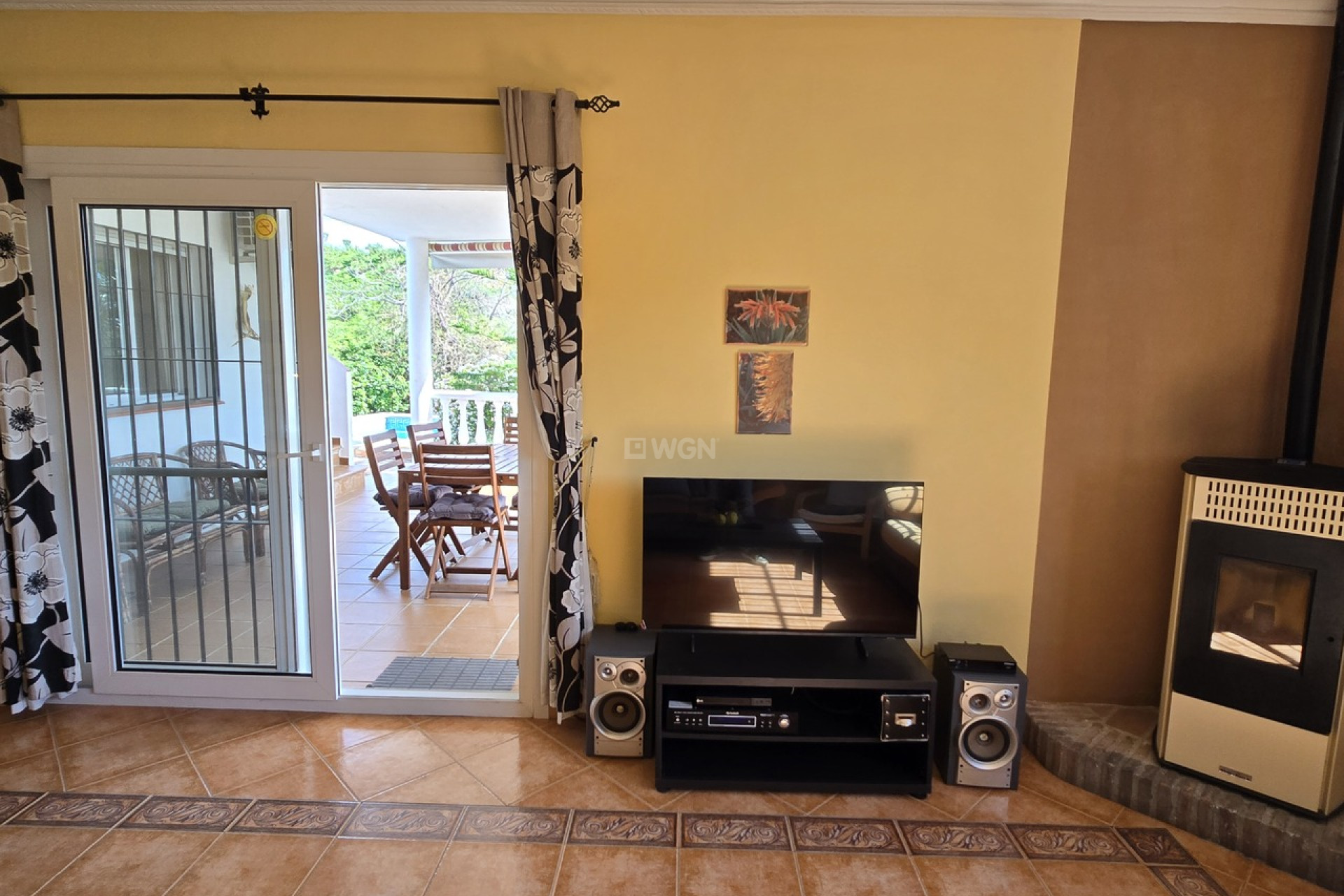 Reventa - Villa - Benamargosa - Inland