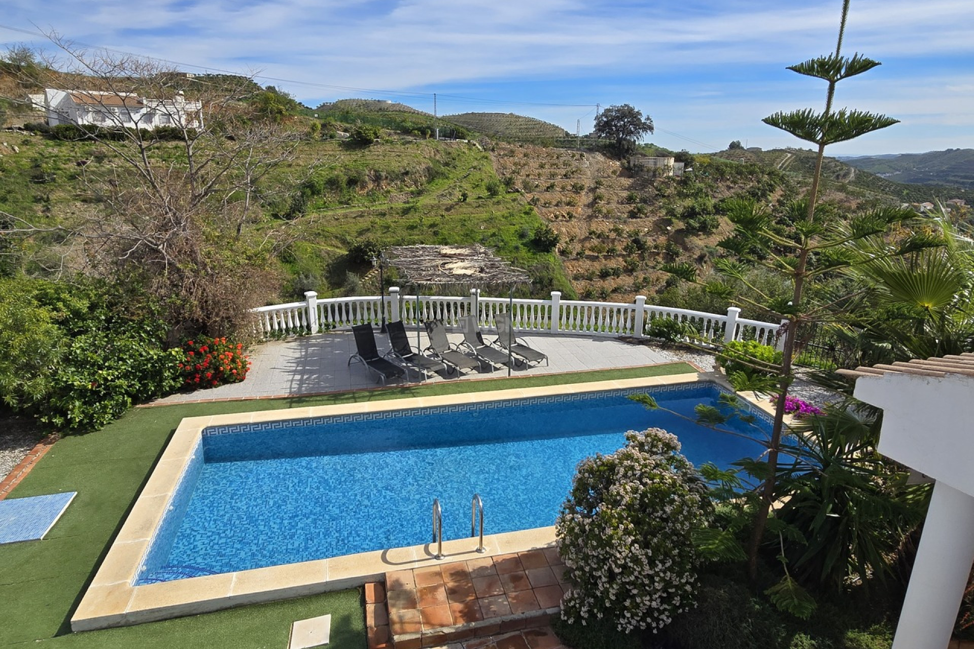 Reventa - Villa - Benamargosa - Inland