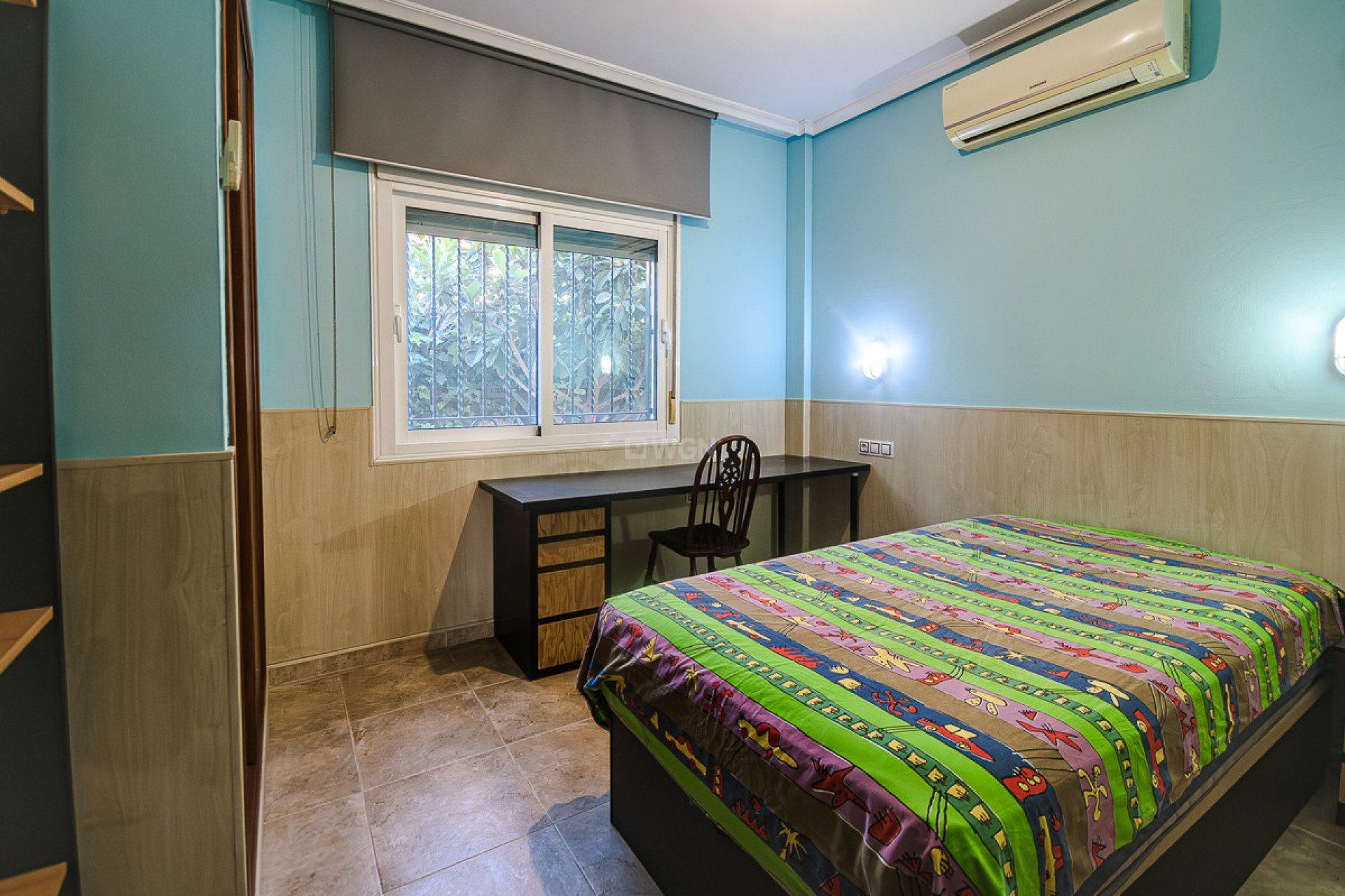 Reventa - Villa - Benferri - Inland