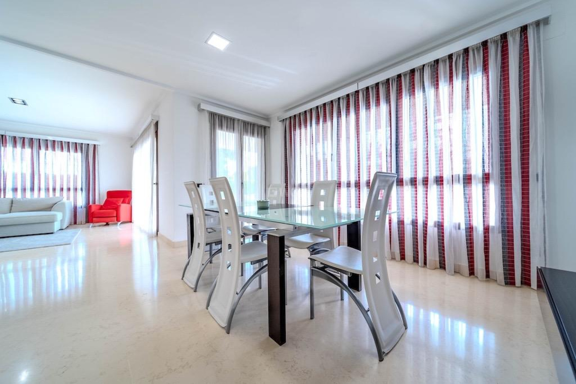 Reventa - Villa - Cabo Roig - Costa Blanca