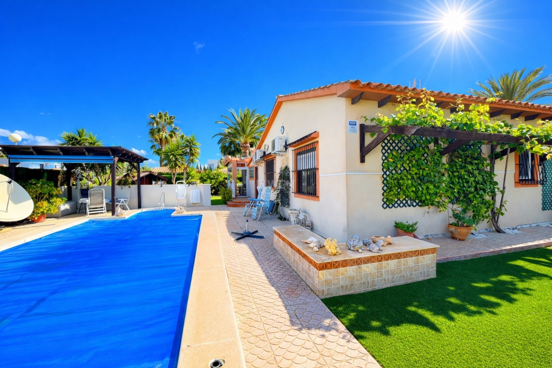 Reventa - Villa - Cabo Roig - Costa Blanca