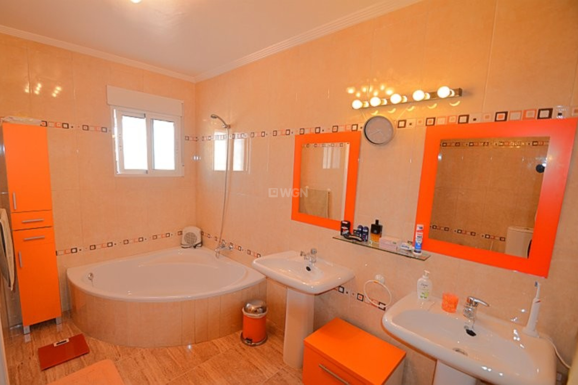 Reventa - Villa - Campos del Río - Inland