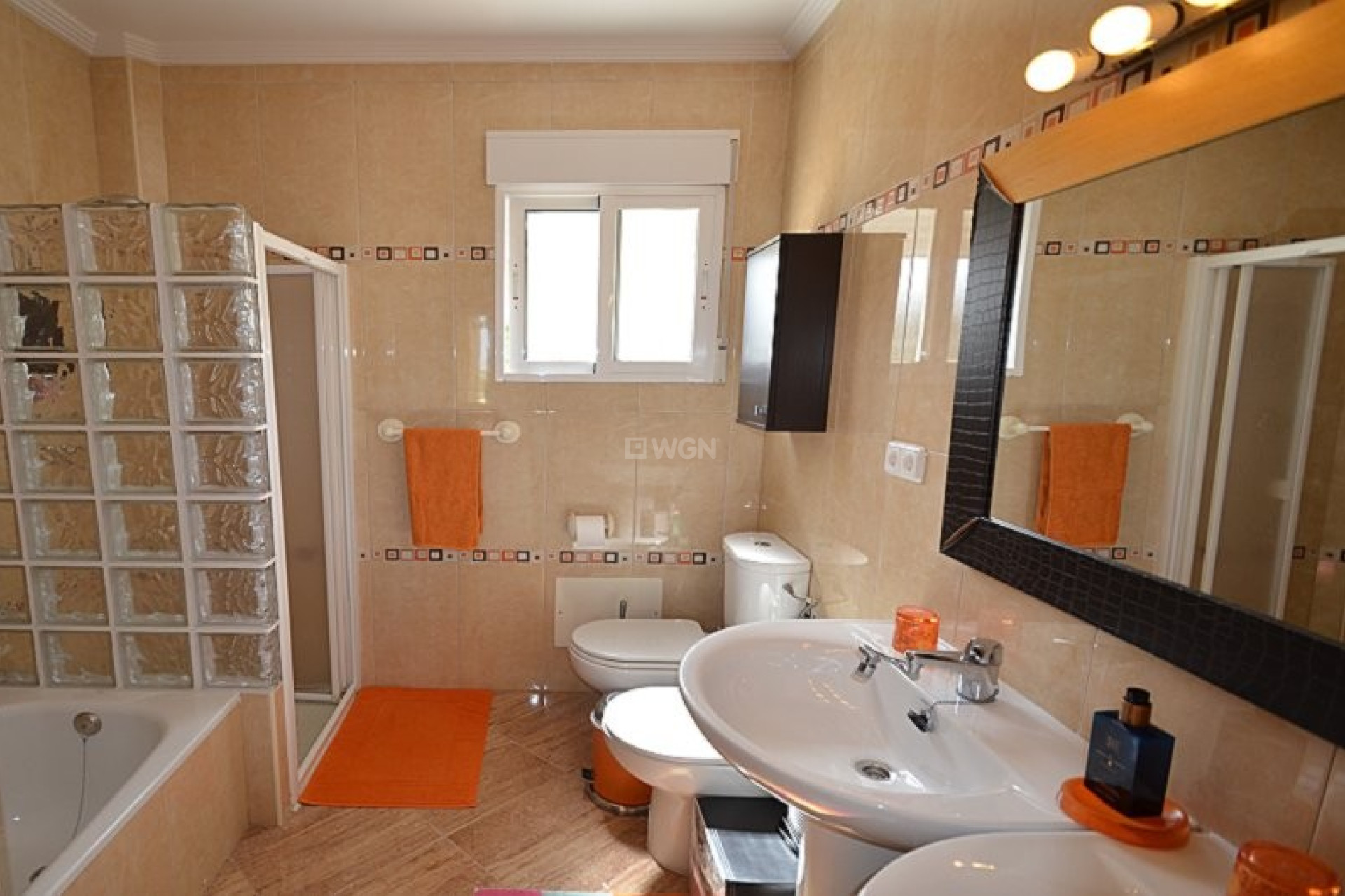 Reventa - Villa - Campos del Río - Inland