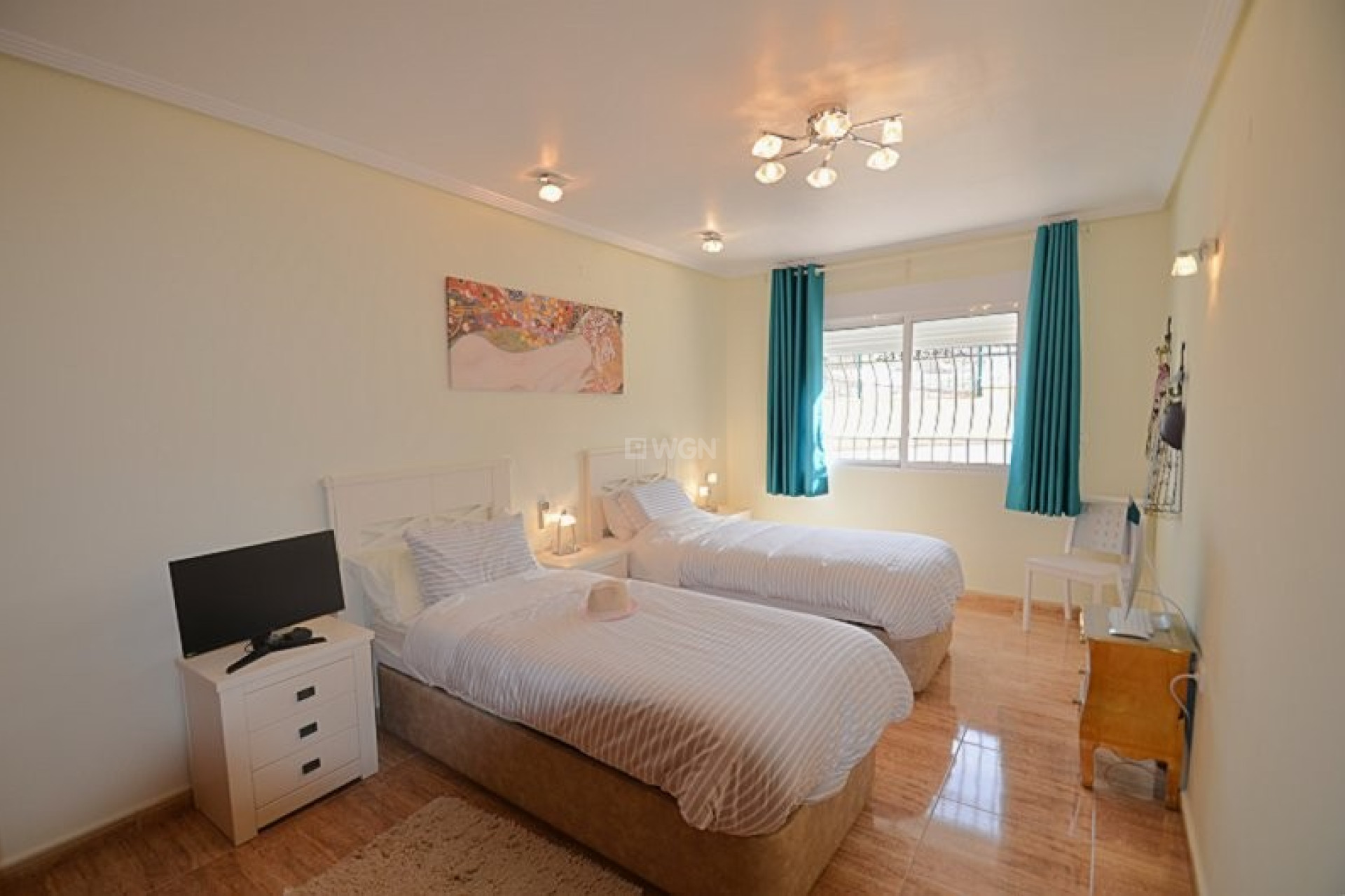 Reventa - Villa - Campos del Río - Inland