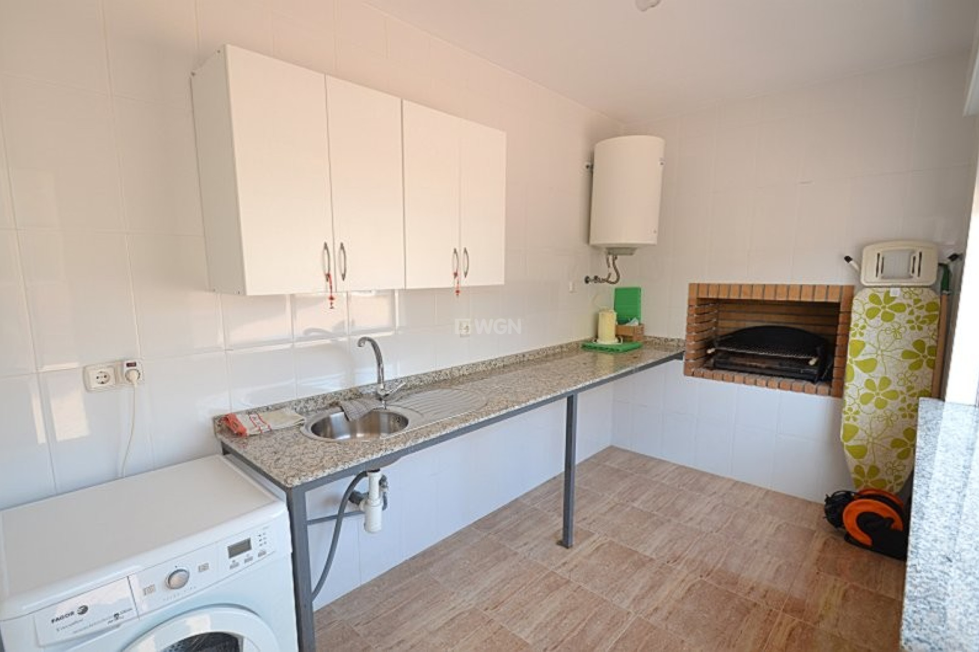 Reventa - Villa - Campos del Río - Inland