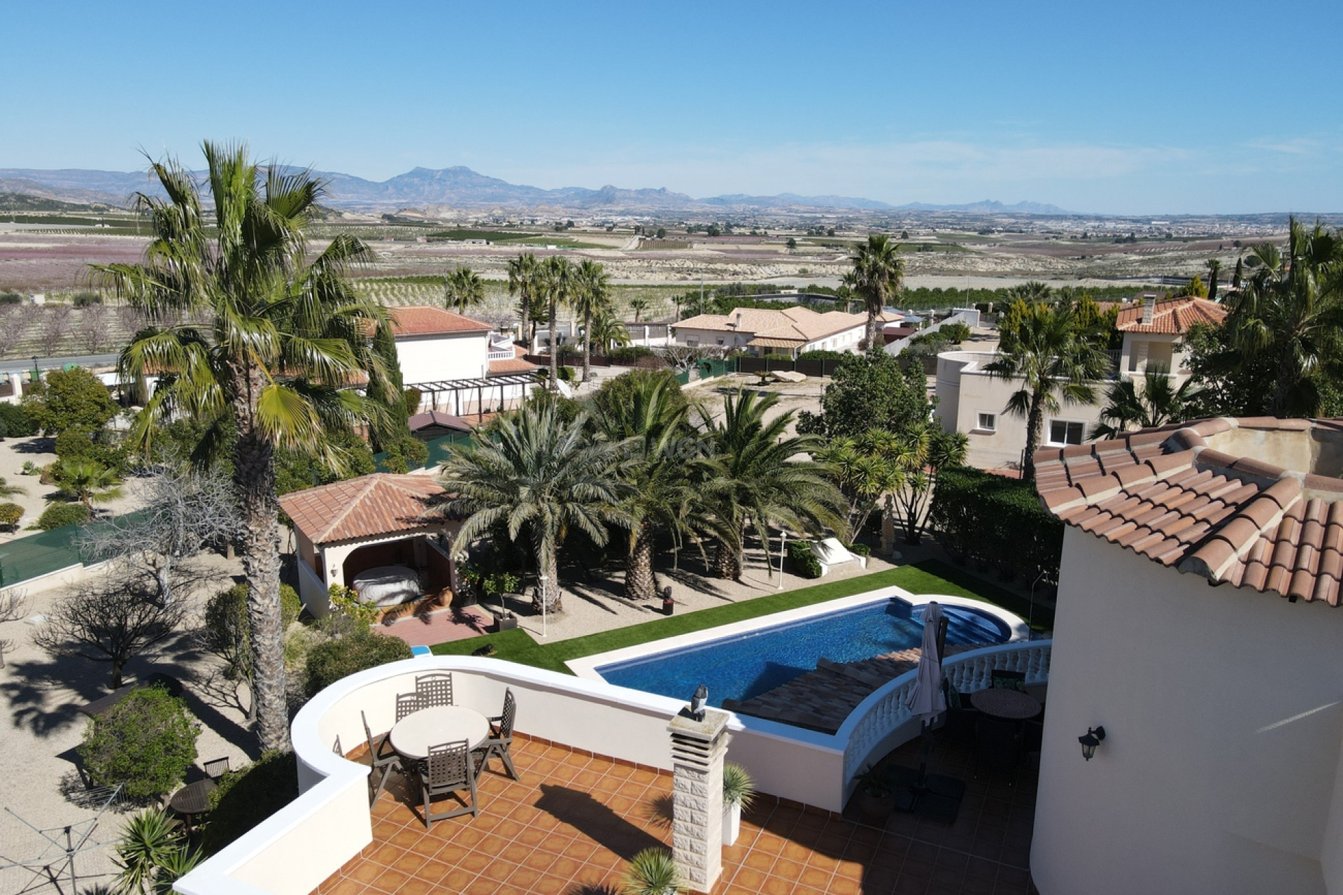 Reventa - Villa - Campos del Río