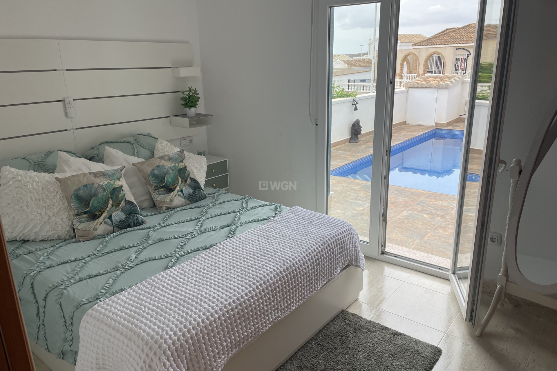 Reventa - Villa - Camposol - Inland