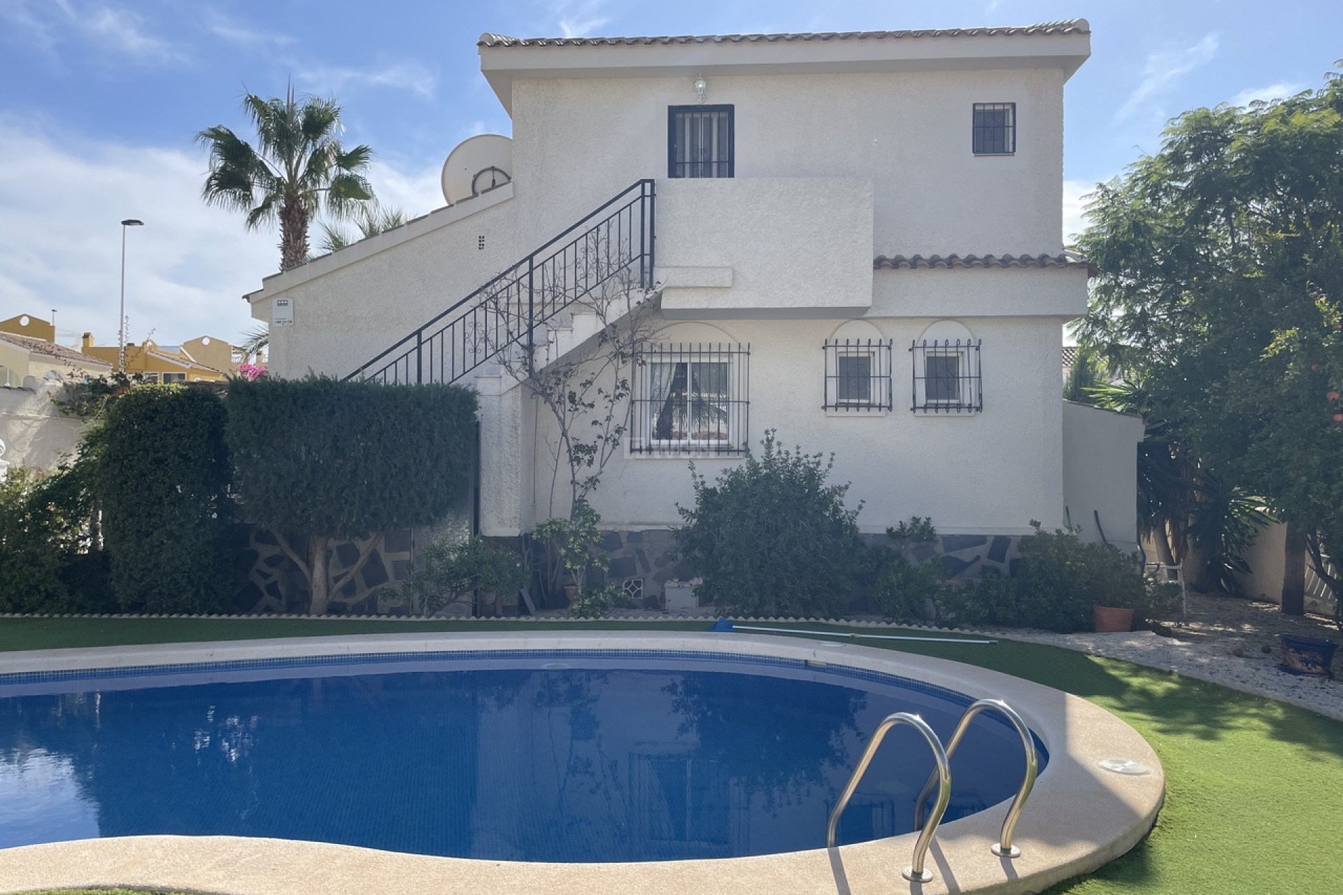 Reventa - Villa - Camposol - Inland