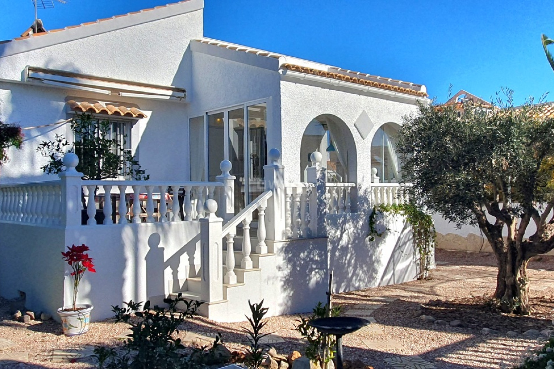 Reventa - Villa - Camposol - Inland