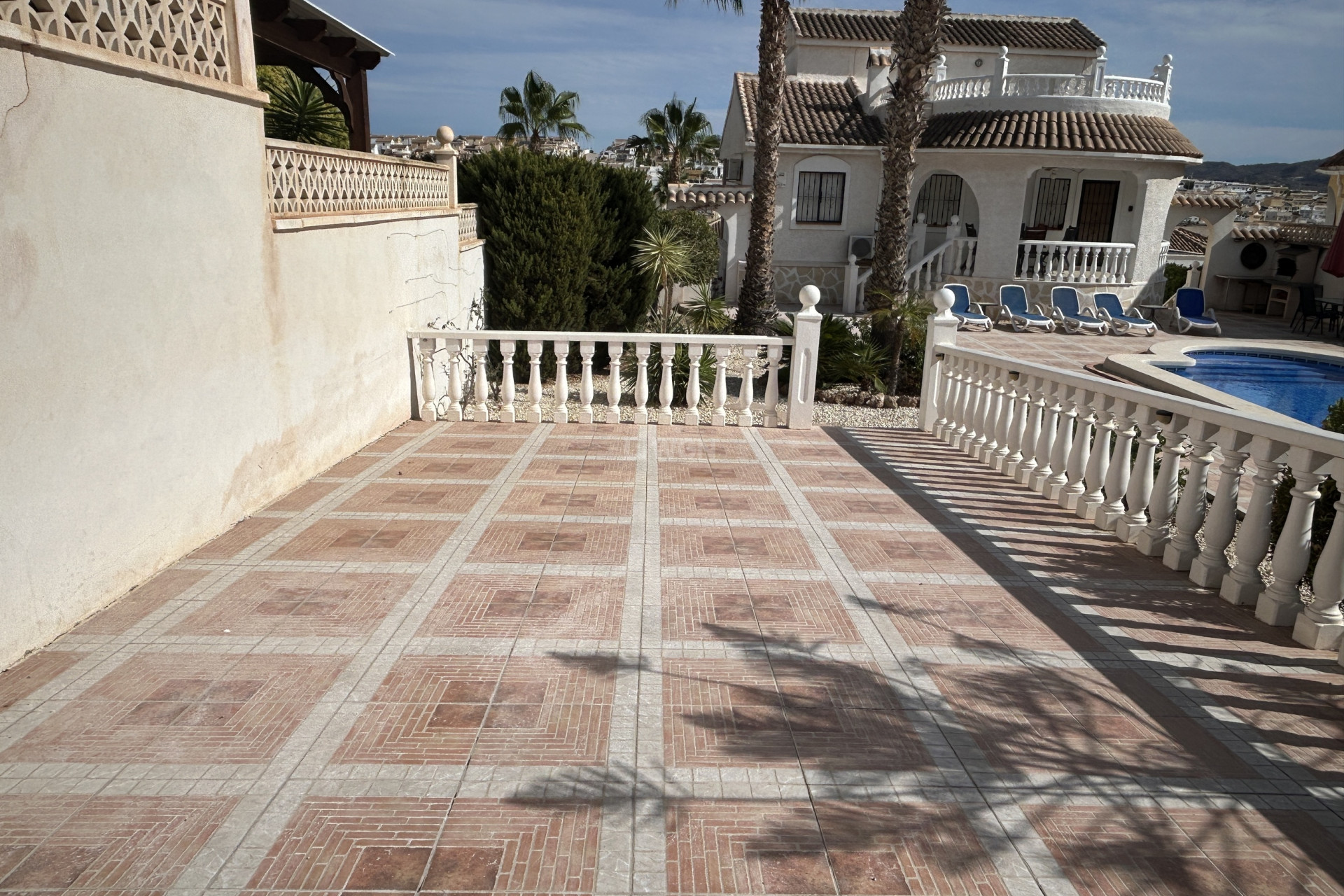 Reventa - Villa - Camposol - Inland