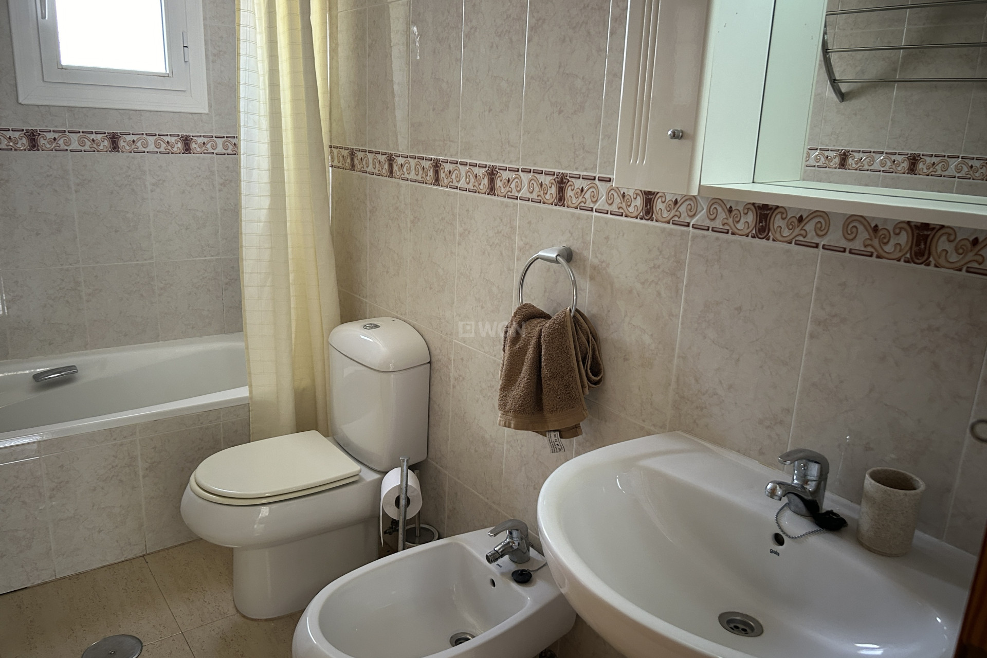 Reventa - Villa - Camposol - Inland