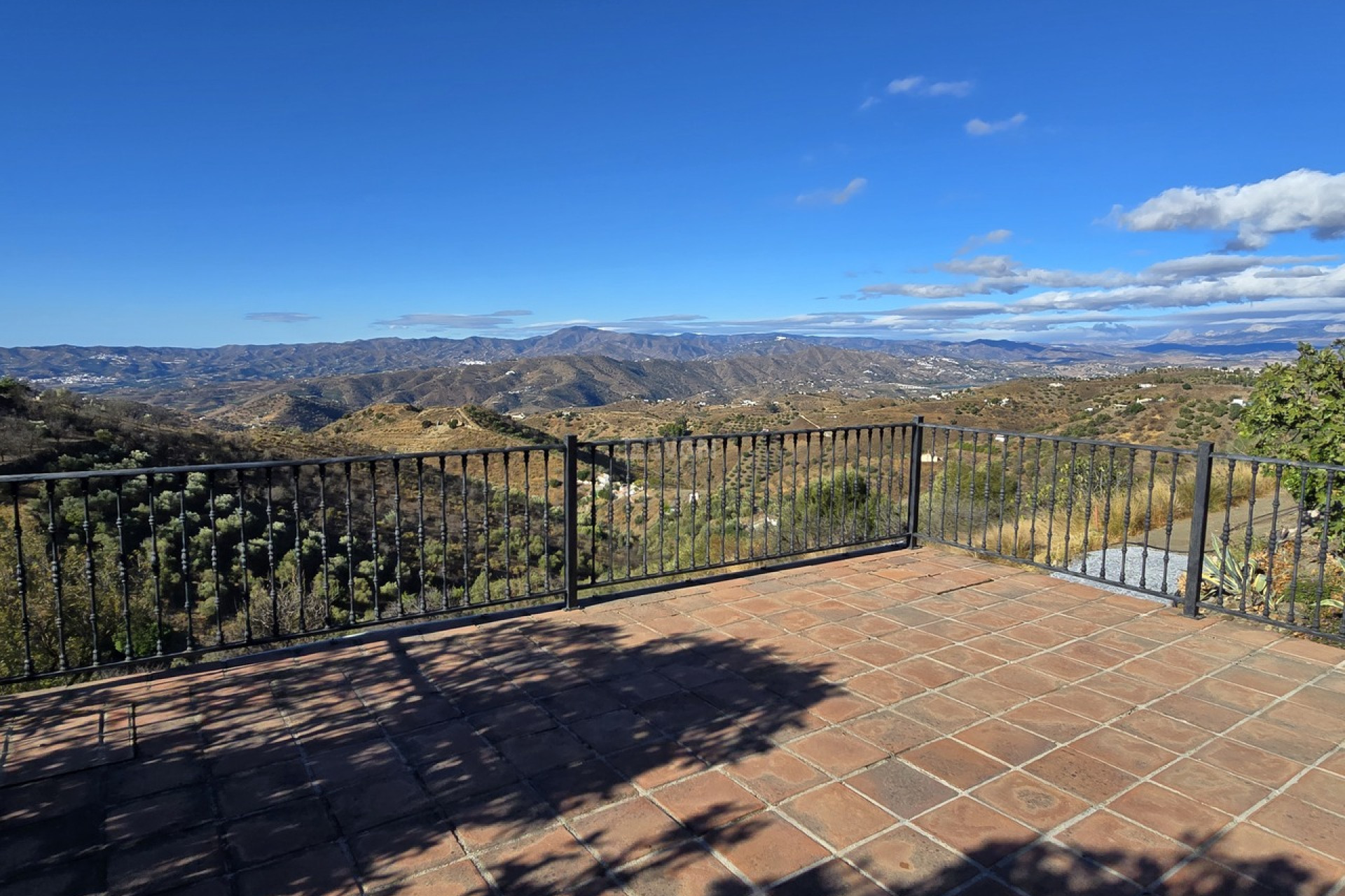 Reventa - Villa - Canillas de Aceituno - Inland