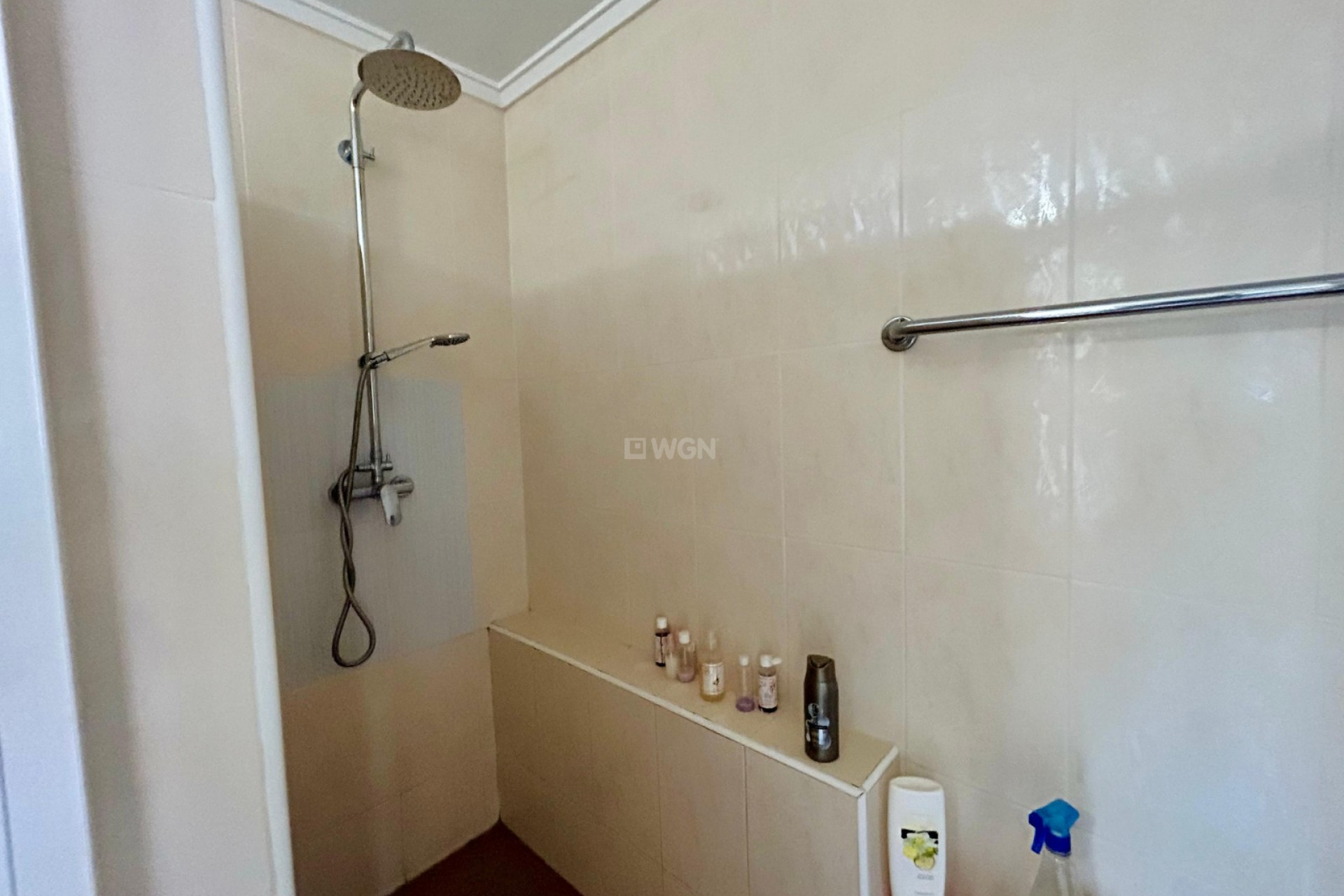 Reventa - Villa - El Chaparral - Inland