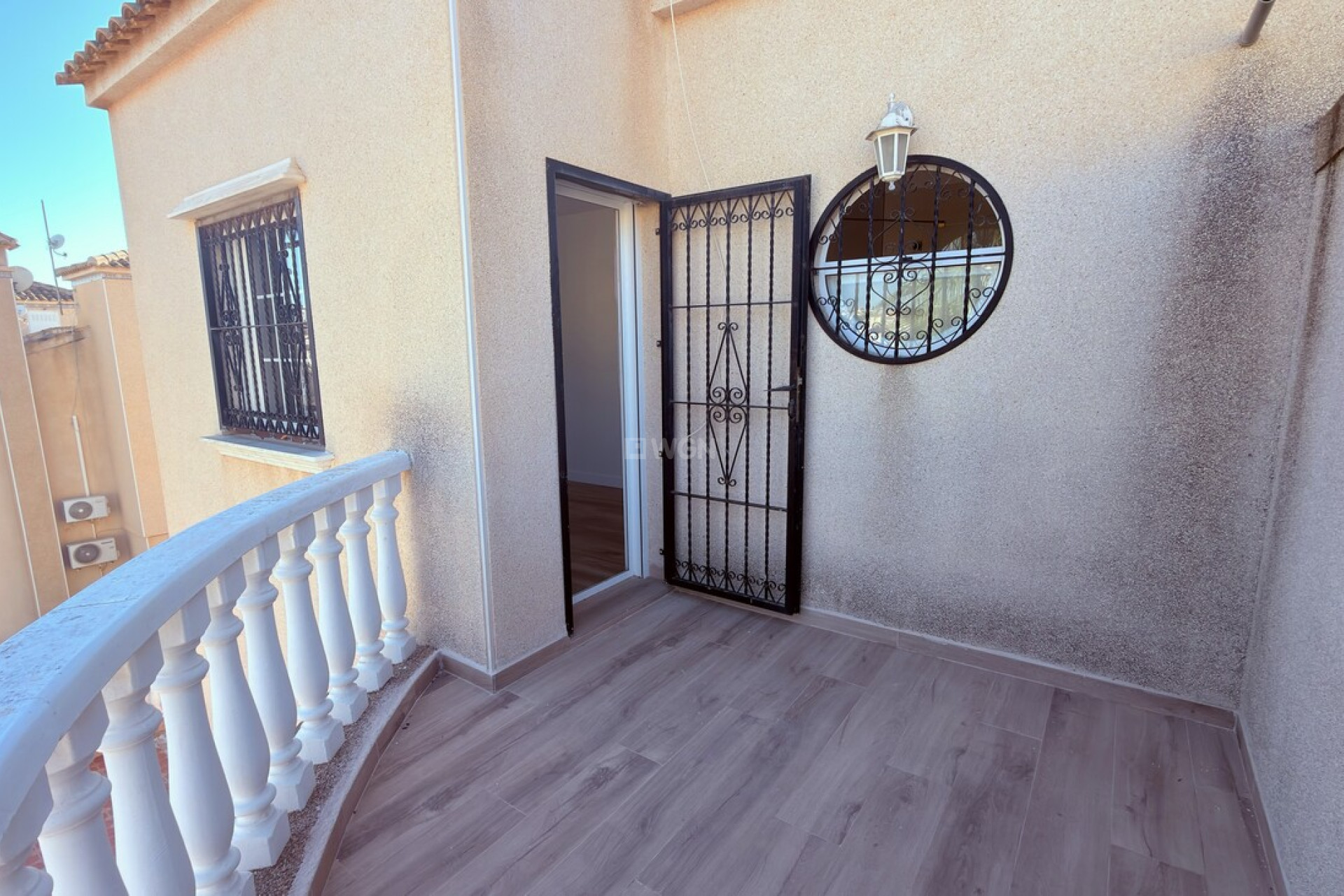 Reventa - Villa - El Galan - Inland