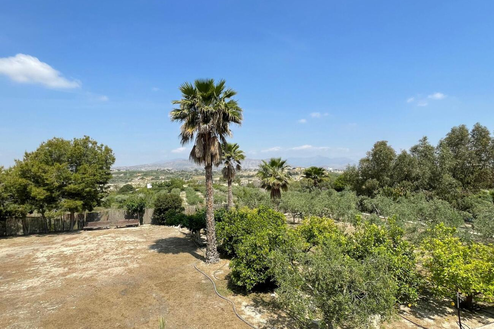 Reventa - Villa - El Rebolledo