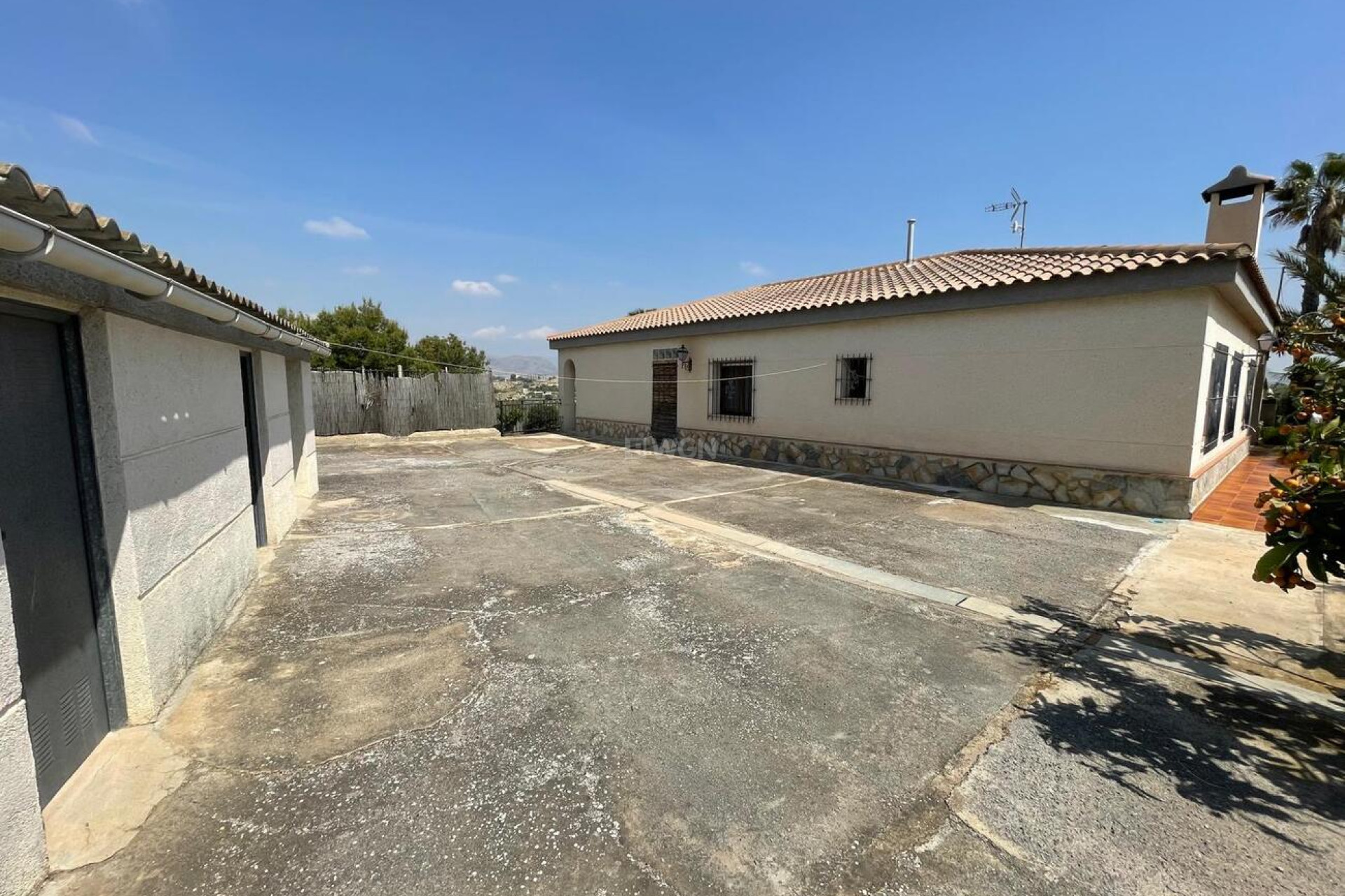 Reventa - Villa - El Rebolledo