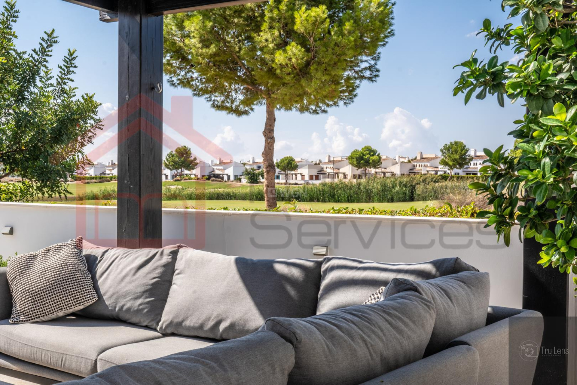 Reventa - Villa - El Valle Golf Resort - Inland