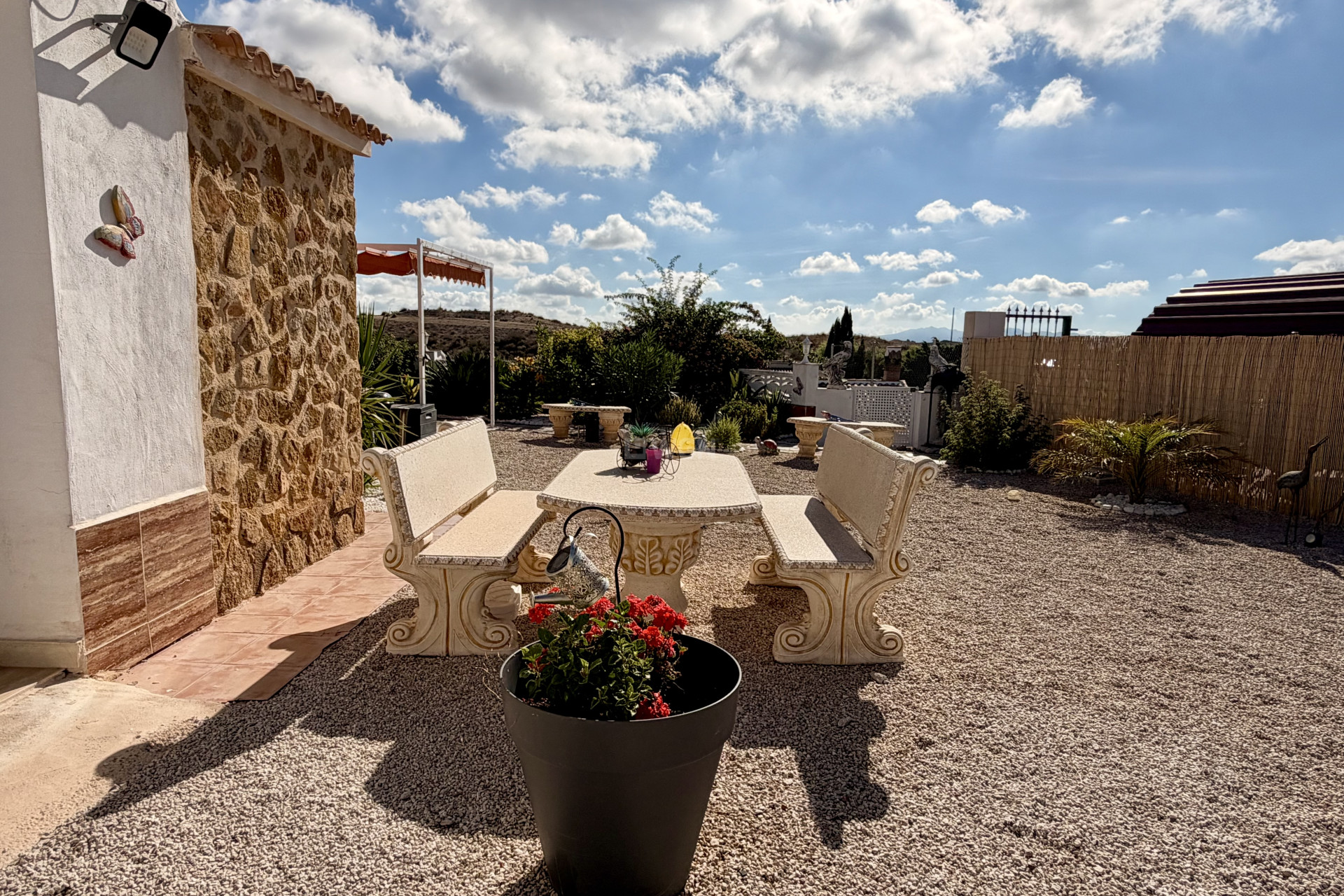 Reventa - Villa - Fortuna - Inland
