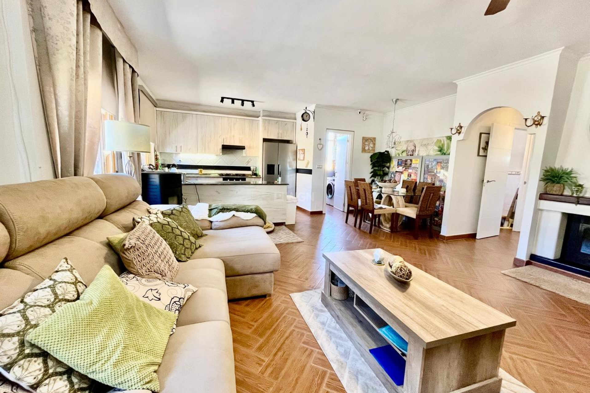 Reventa - Villa - Fortuna - Inland