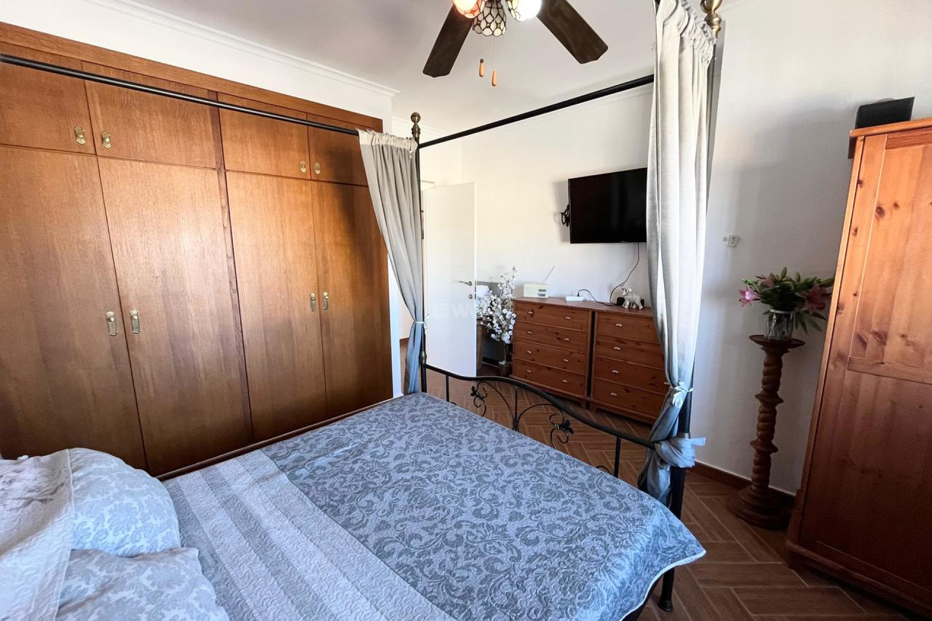 Reventa - Villa - Fortuna - Inland