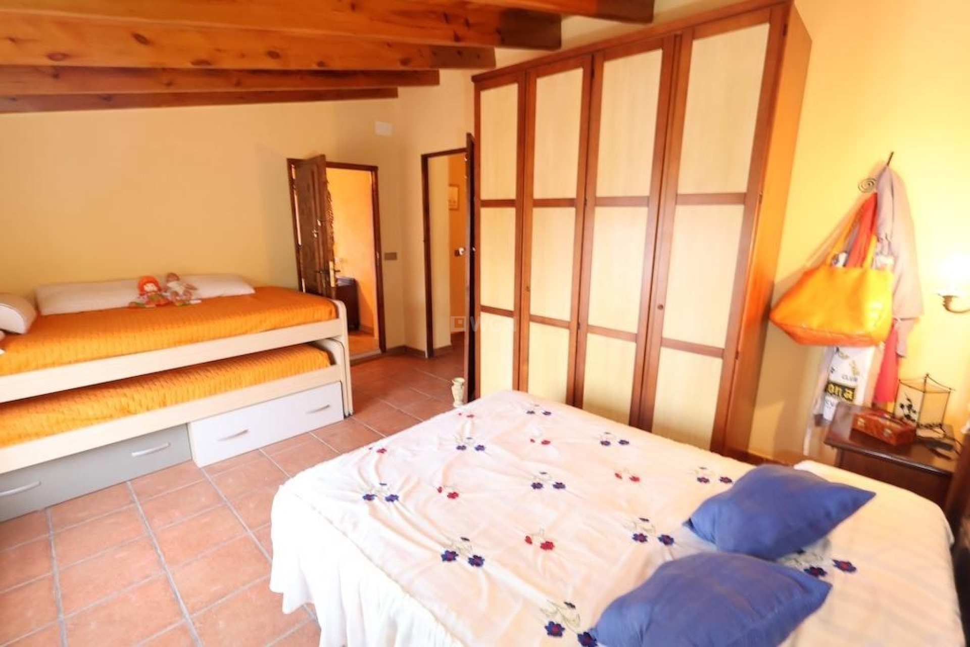 Reventa - Villa - Fortuna - Inland