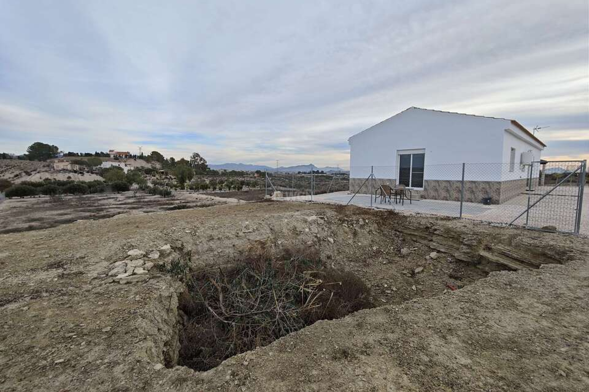 Reventa - Villa - Fortuna - Inland