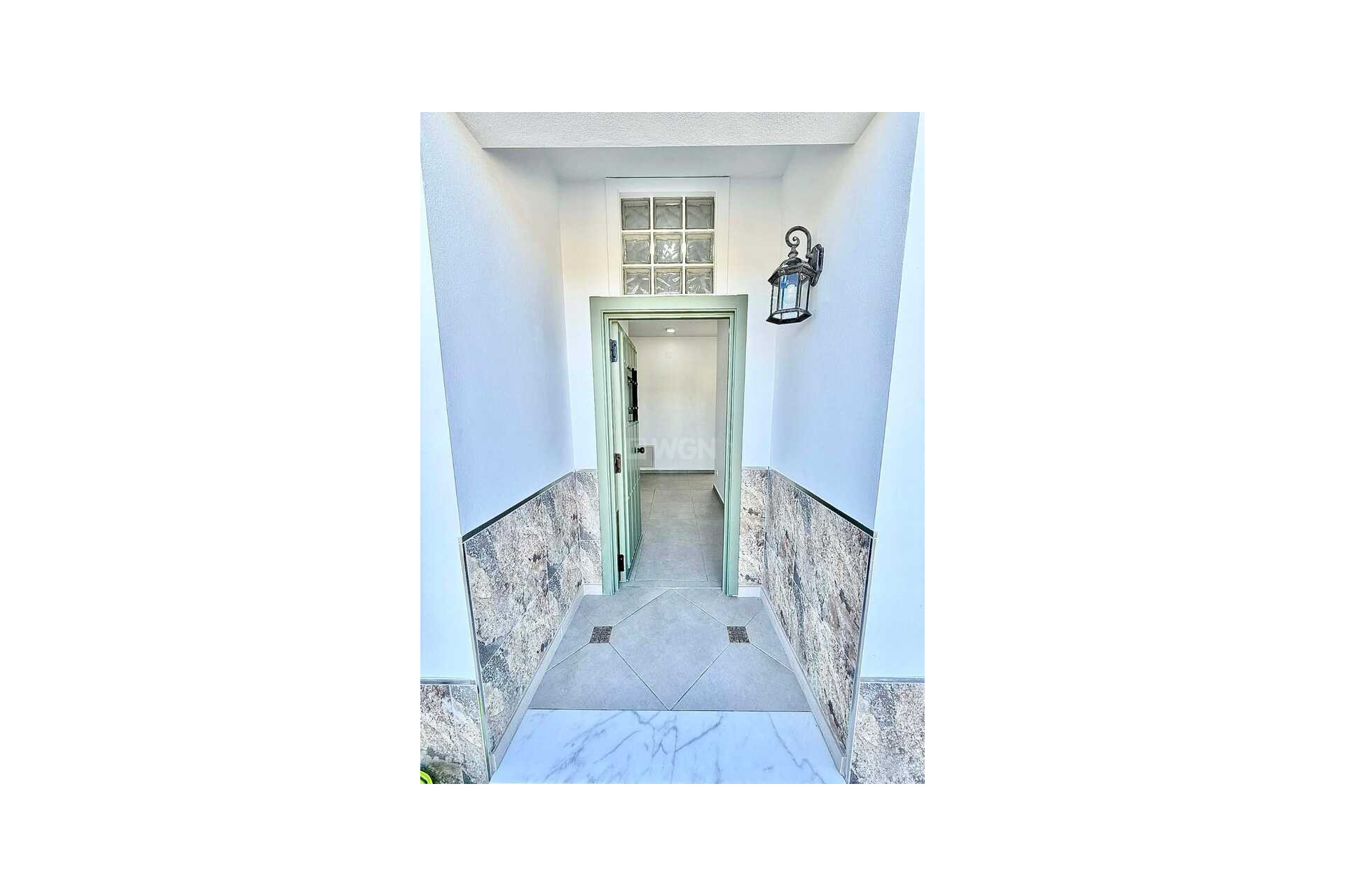 Reventa - Villa - Fortuna - Inland