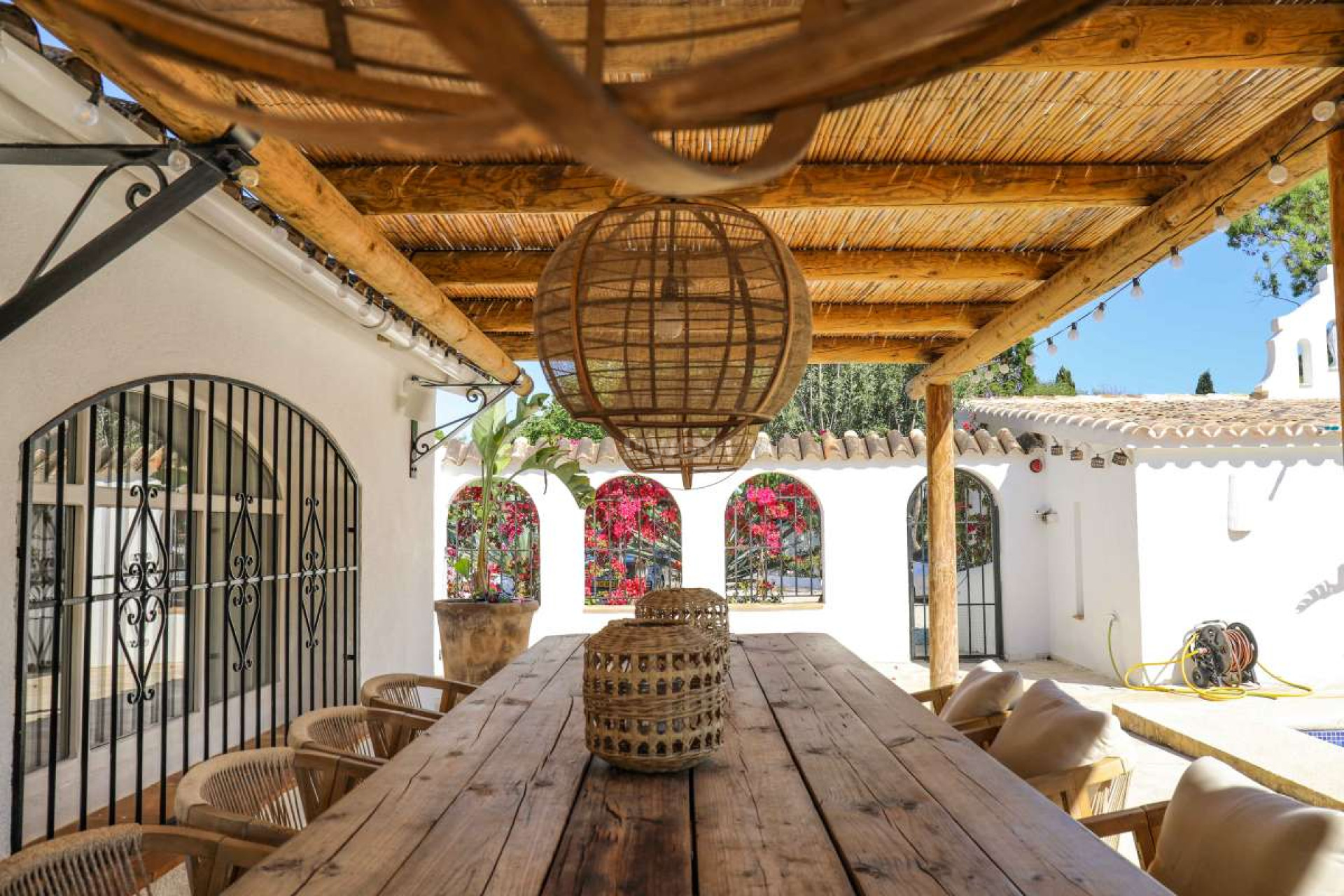 Reventa - Villa - Jesus Pobre - Inland