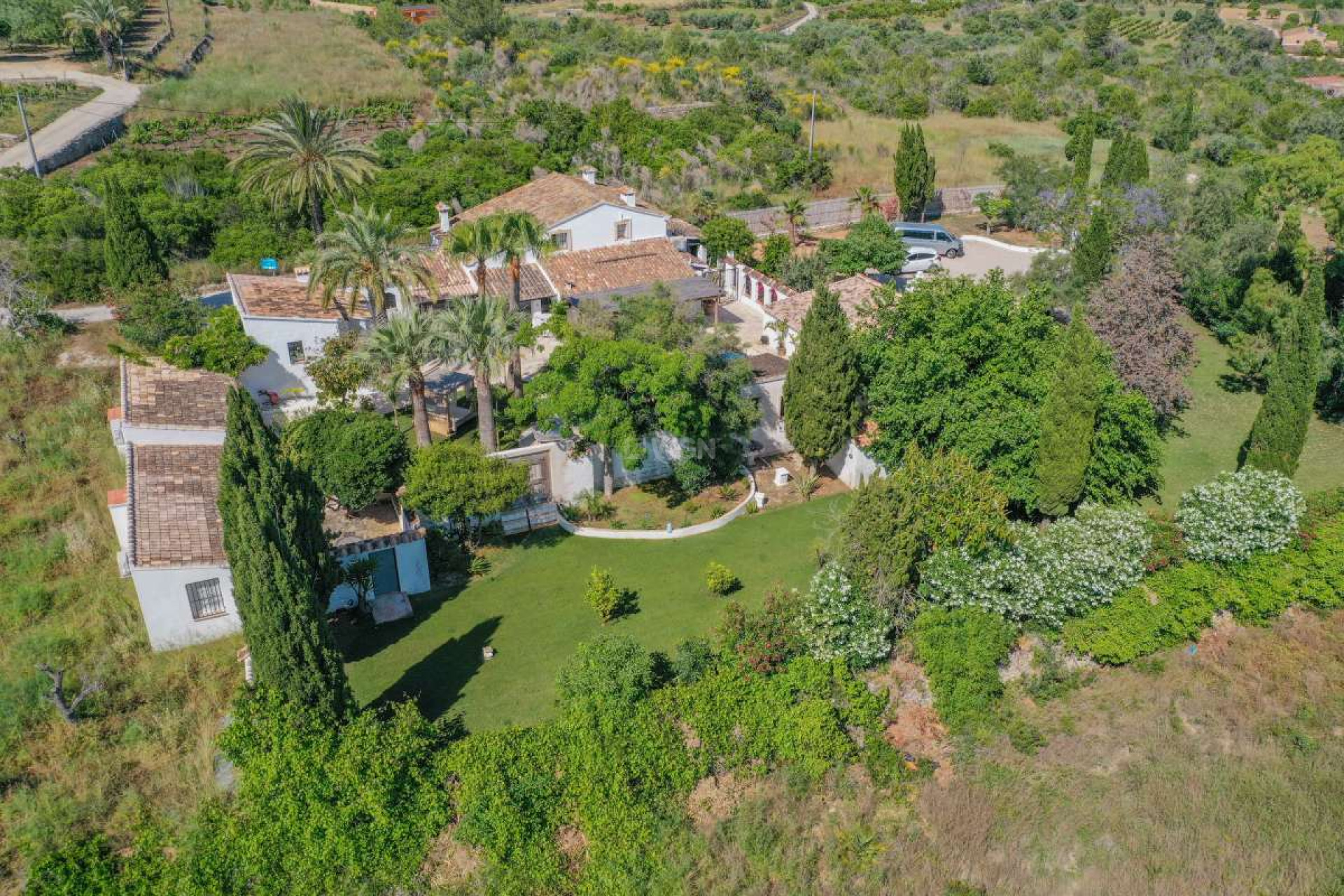 Reventa - Villa - Jesus Pobre - Inland